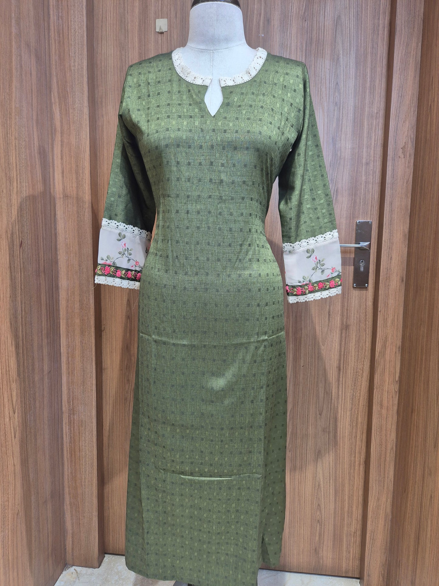 OFFER SALES TOPS COLLECTIONS - IHA 26796