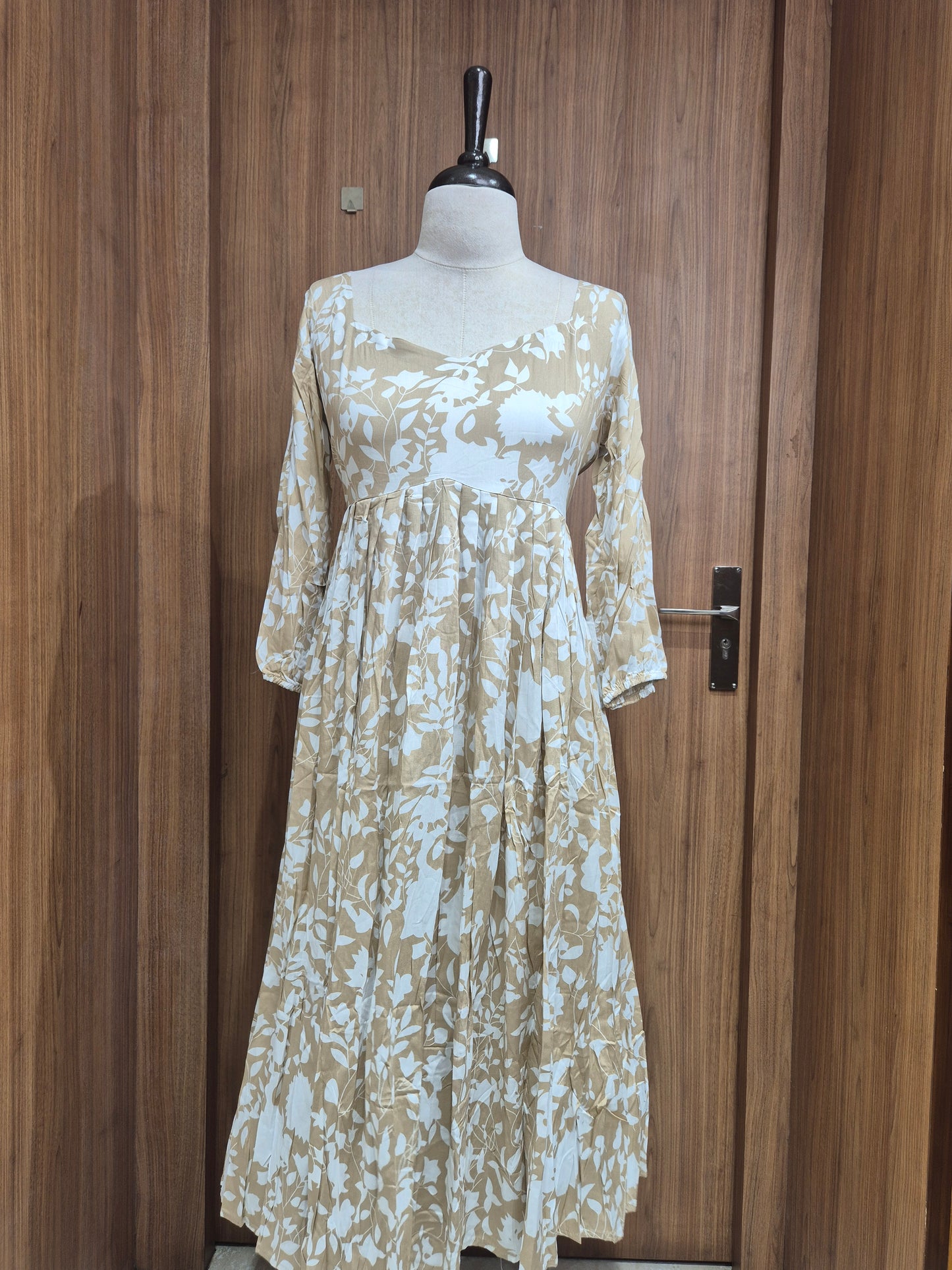 OFFER SALES TOPS COLLECTIONS - IHA 26746