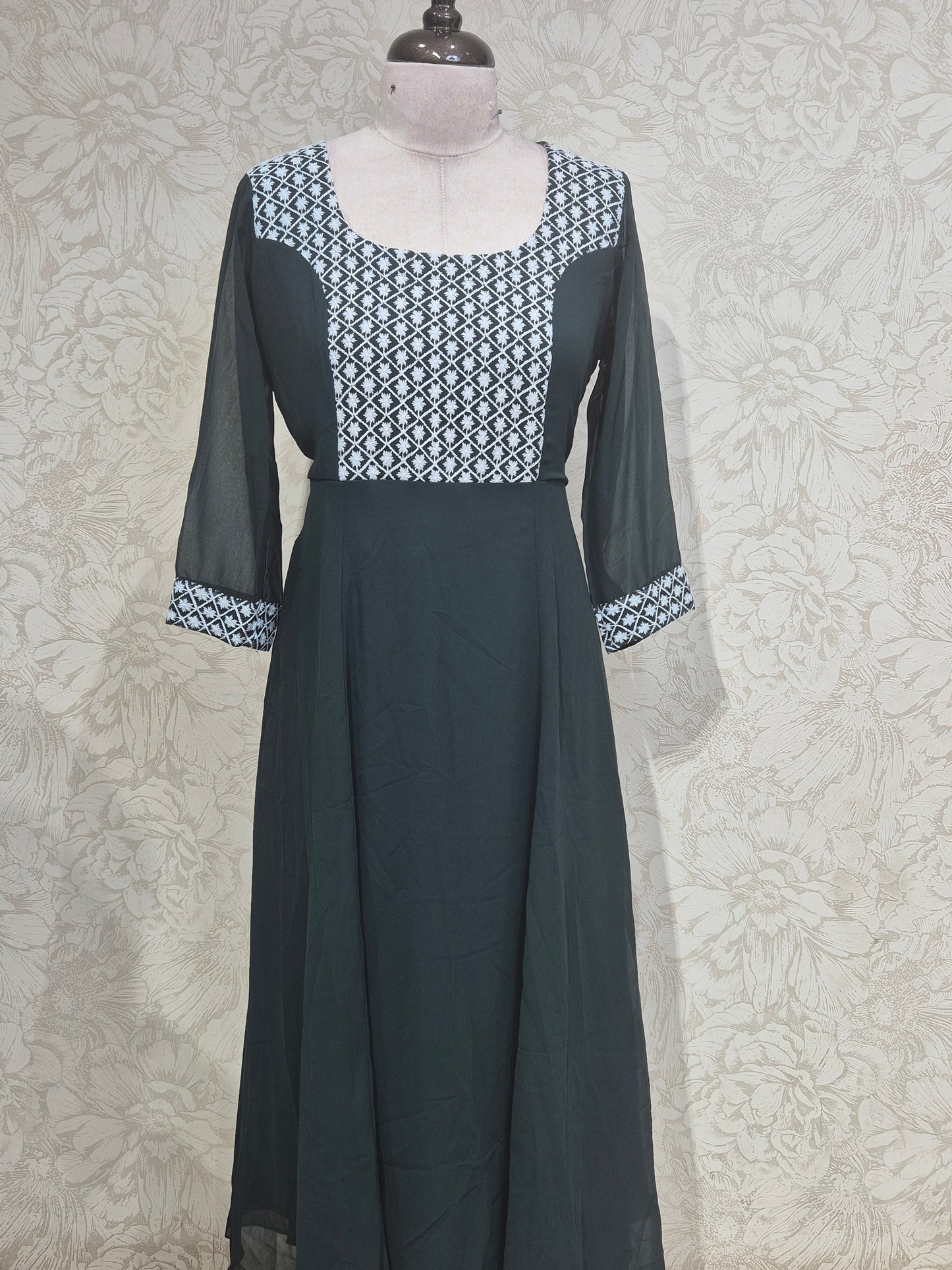 OFFER SALES TOPS COLLECTIONS - IHA 26842