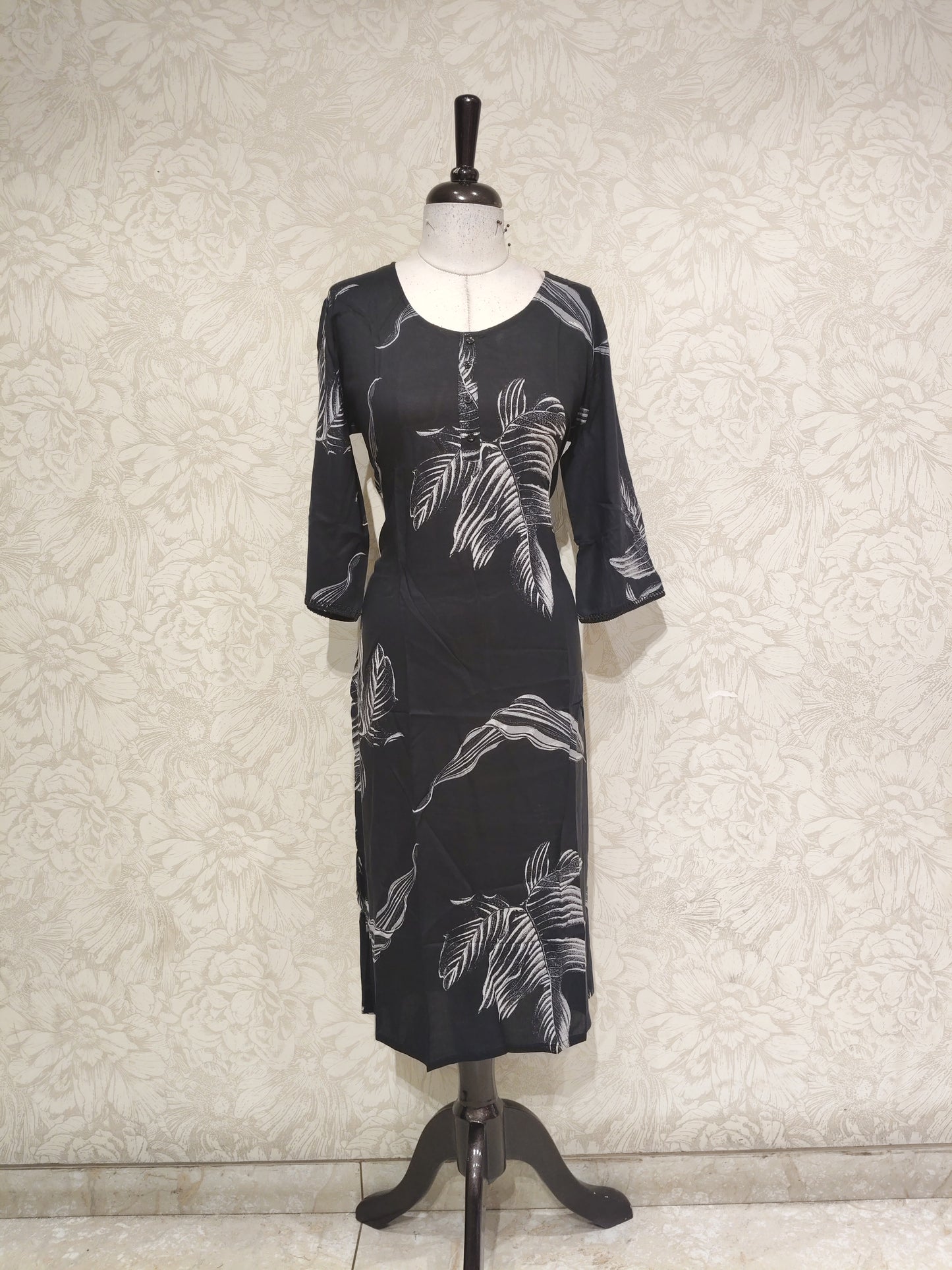 OFFER SALES TOP ONLY COLLECTIONS  - IHA 27844