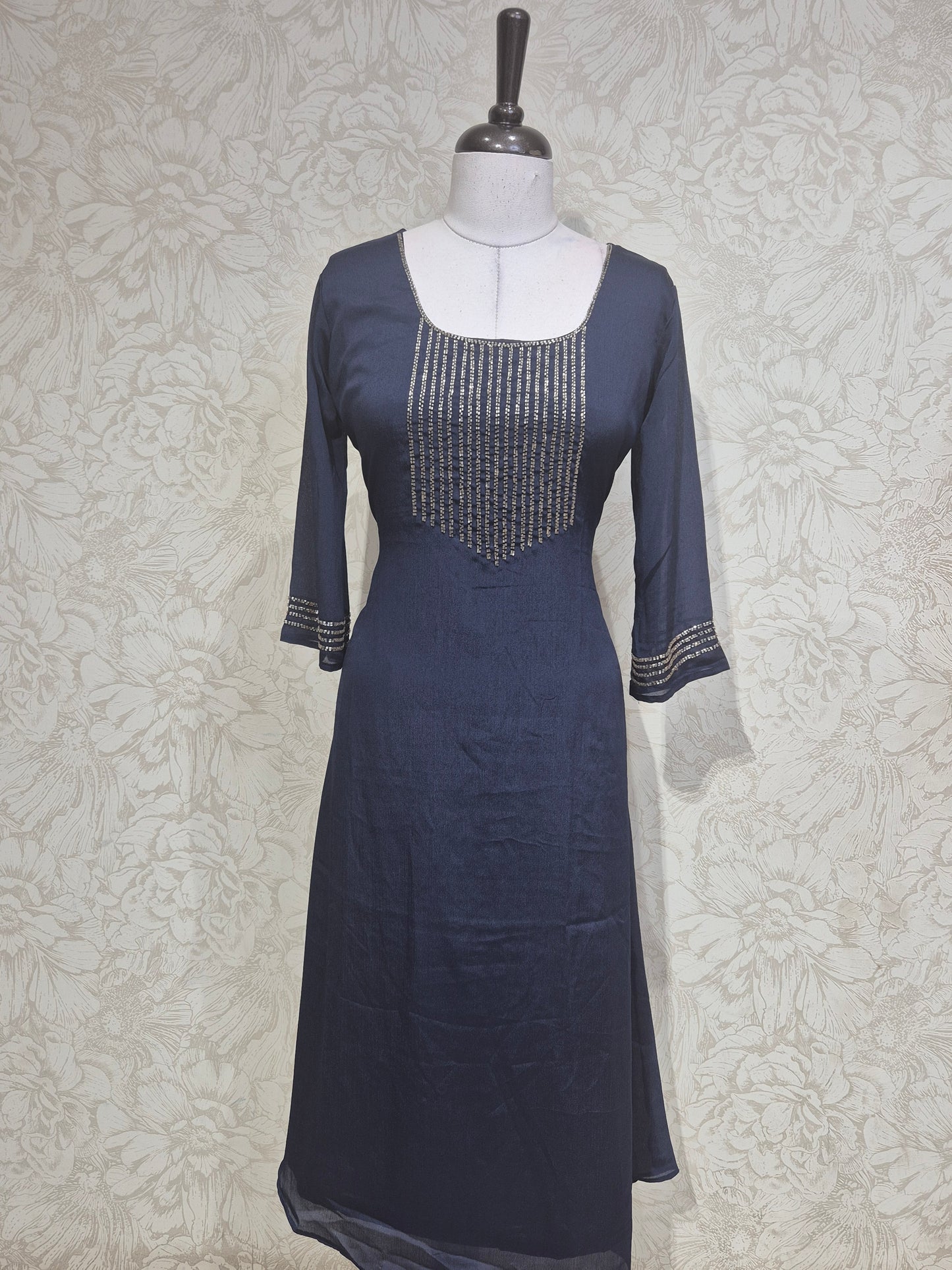 OFFER SALES TOPS COLLECTIONS - IHA 26842