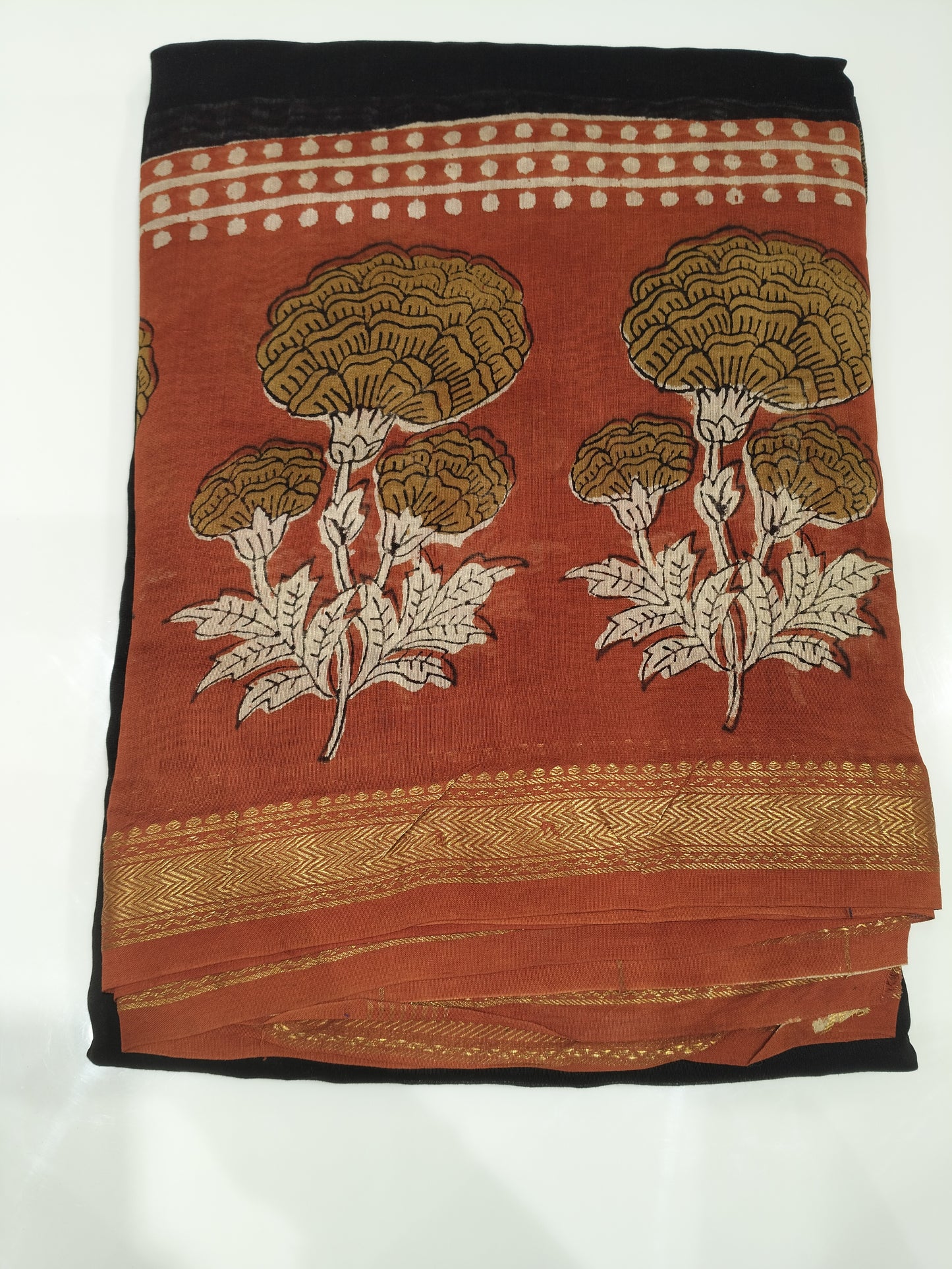 OFFER SALES SAREES - IHA 27667
