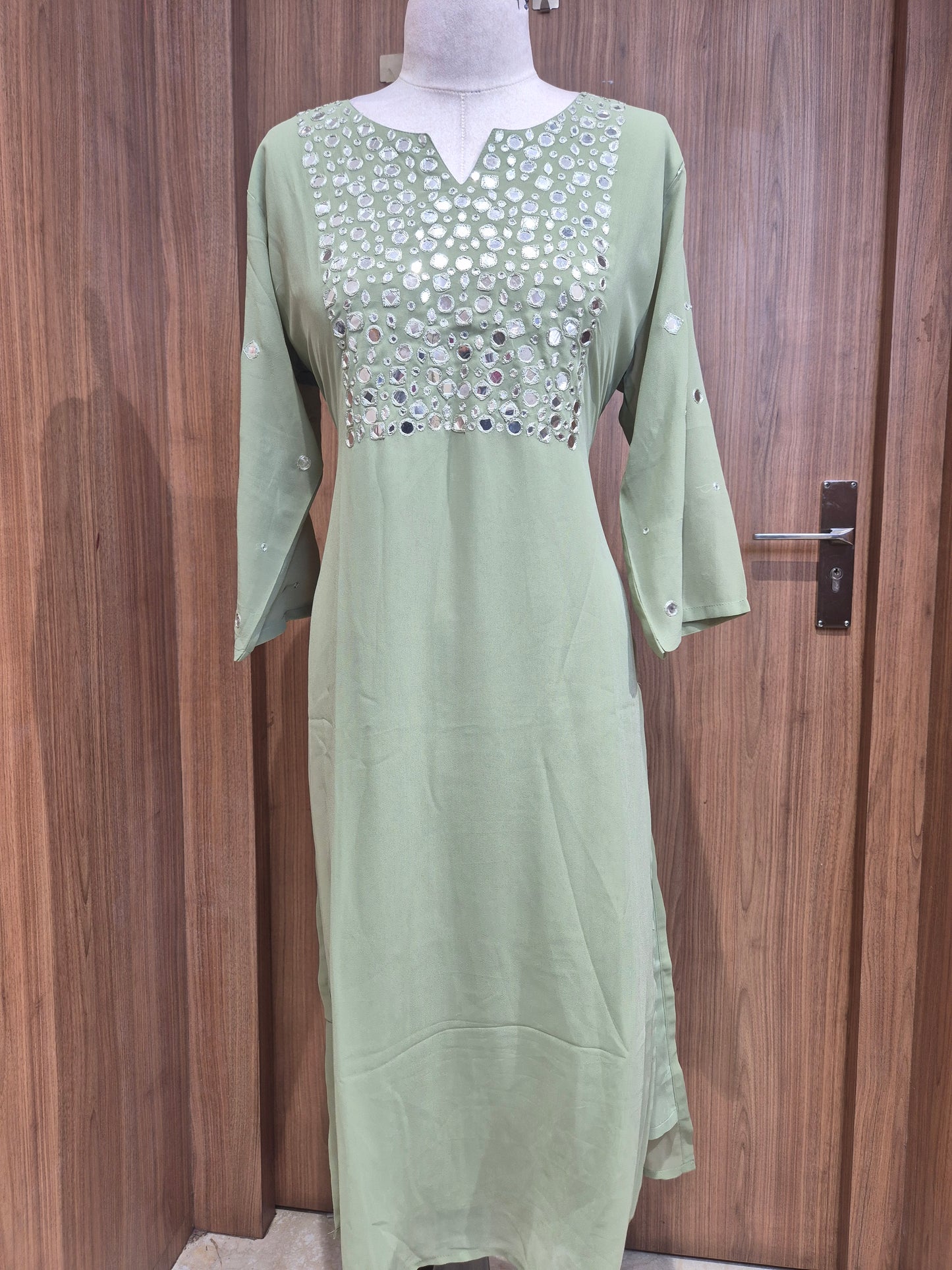 OFFER SALES TOPS COLLECTIONS - IHA 26796