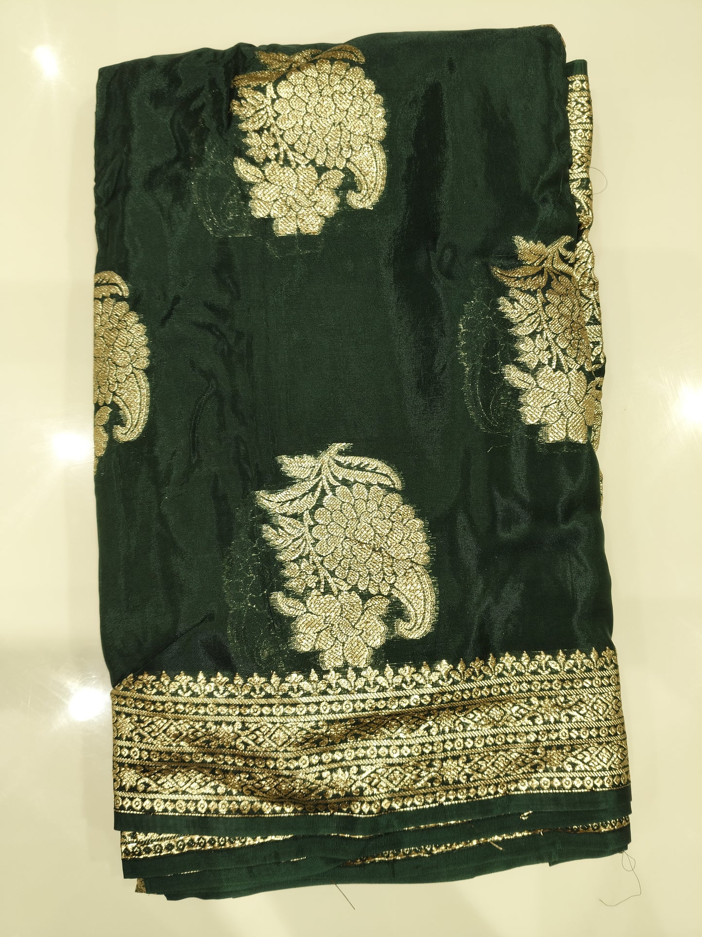 OFFER SALES SAREES - IHA 27667