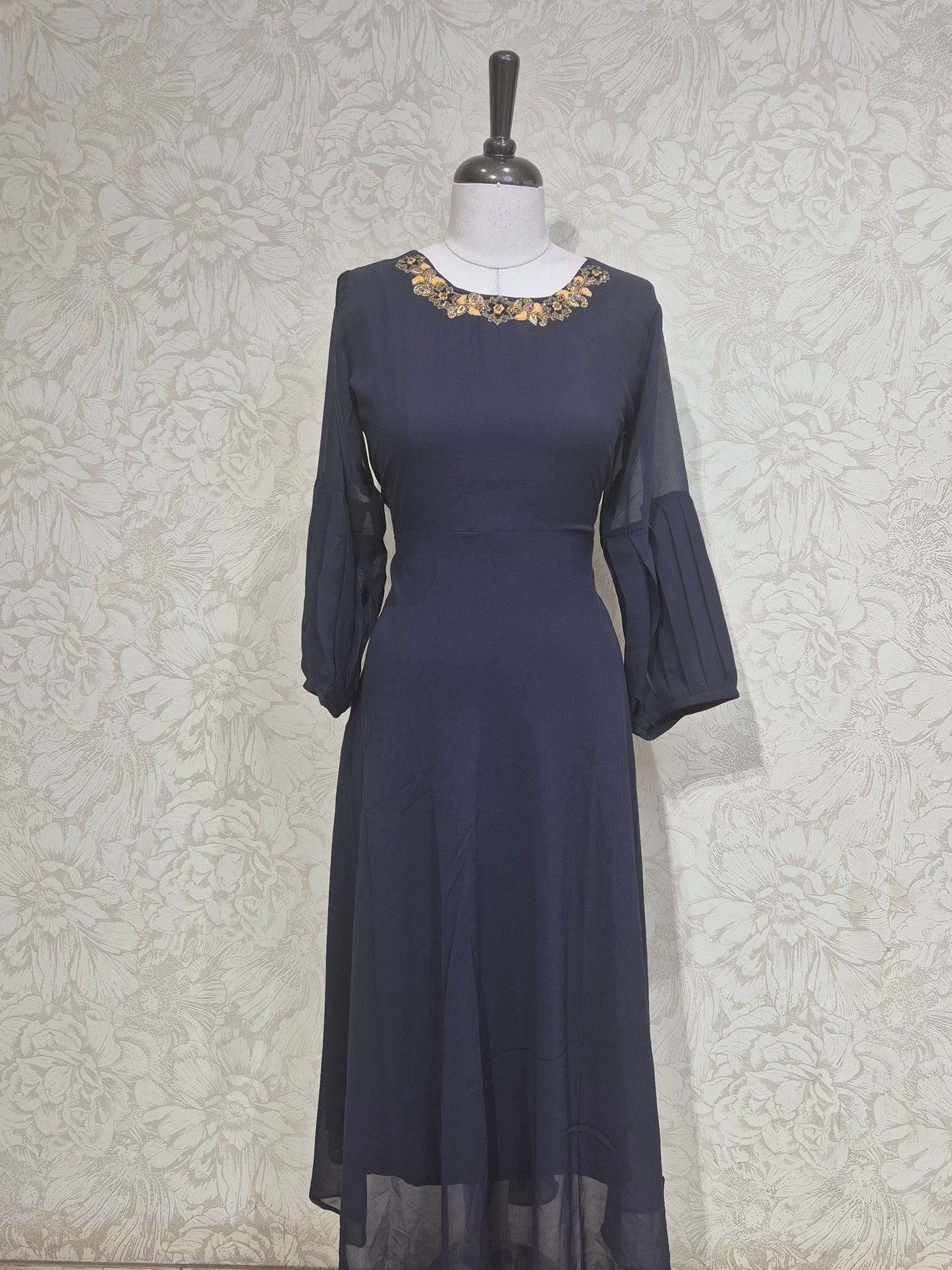 OFFER SALES TOPS COLLECTIONS - IHA 26842