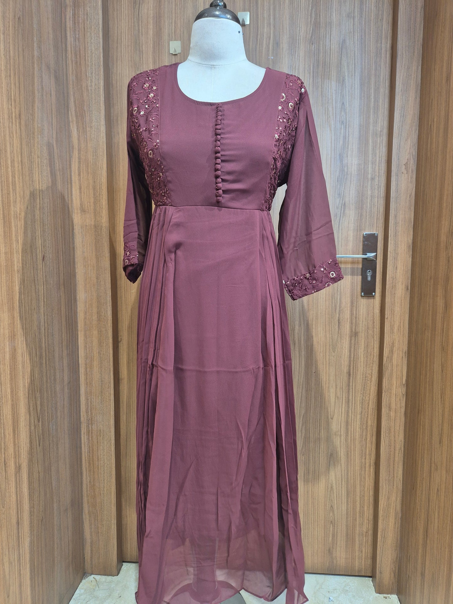 OFFER SALES TOPS COLLECTIONS - IHA 26796