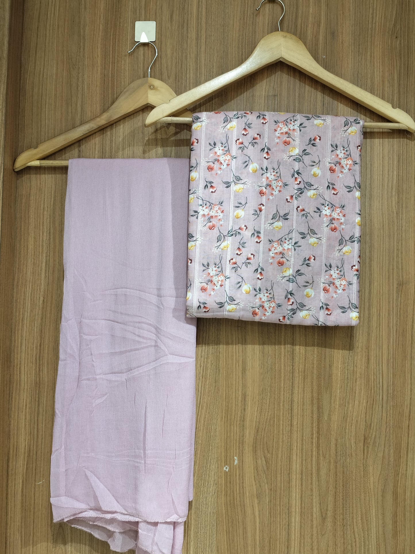 OFFER SALES UNSTITCHED SALWAR  - IHA 27602