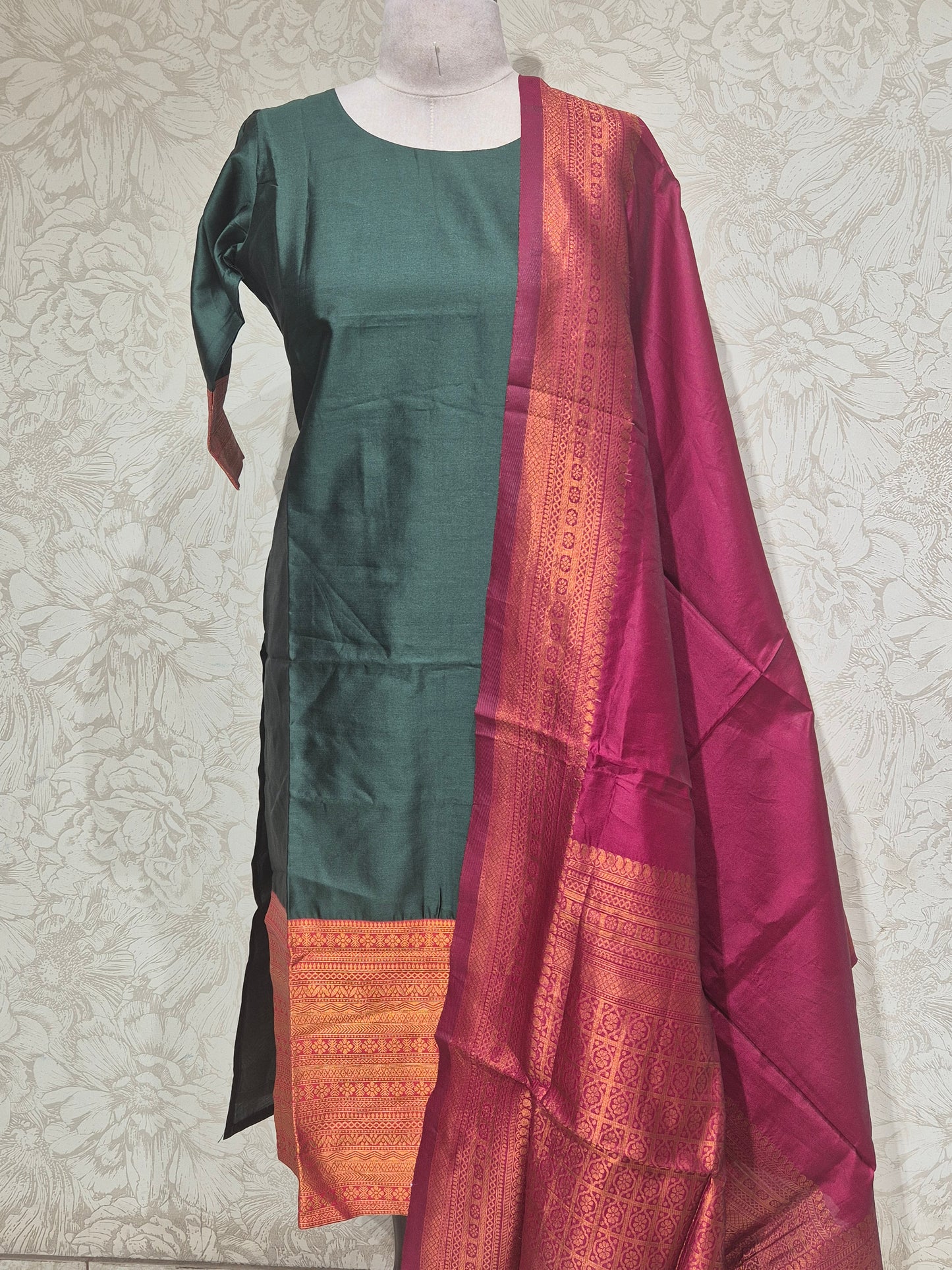 OFFER SALES TOPS COLLECTIONS - IHA 26847