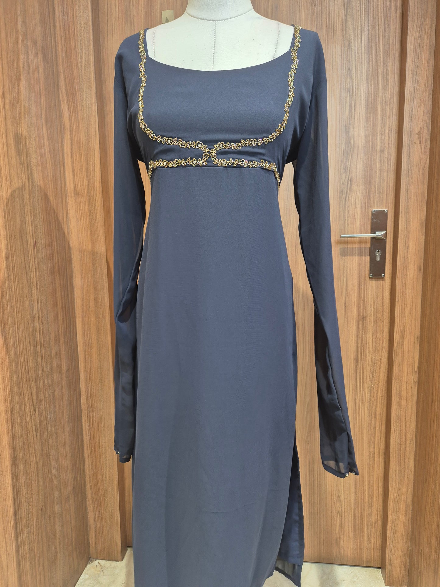 OFFER SALES TOPS COLLECTIONS - IHA 26796