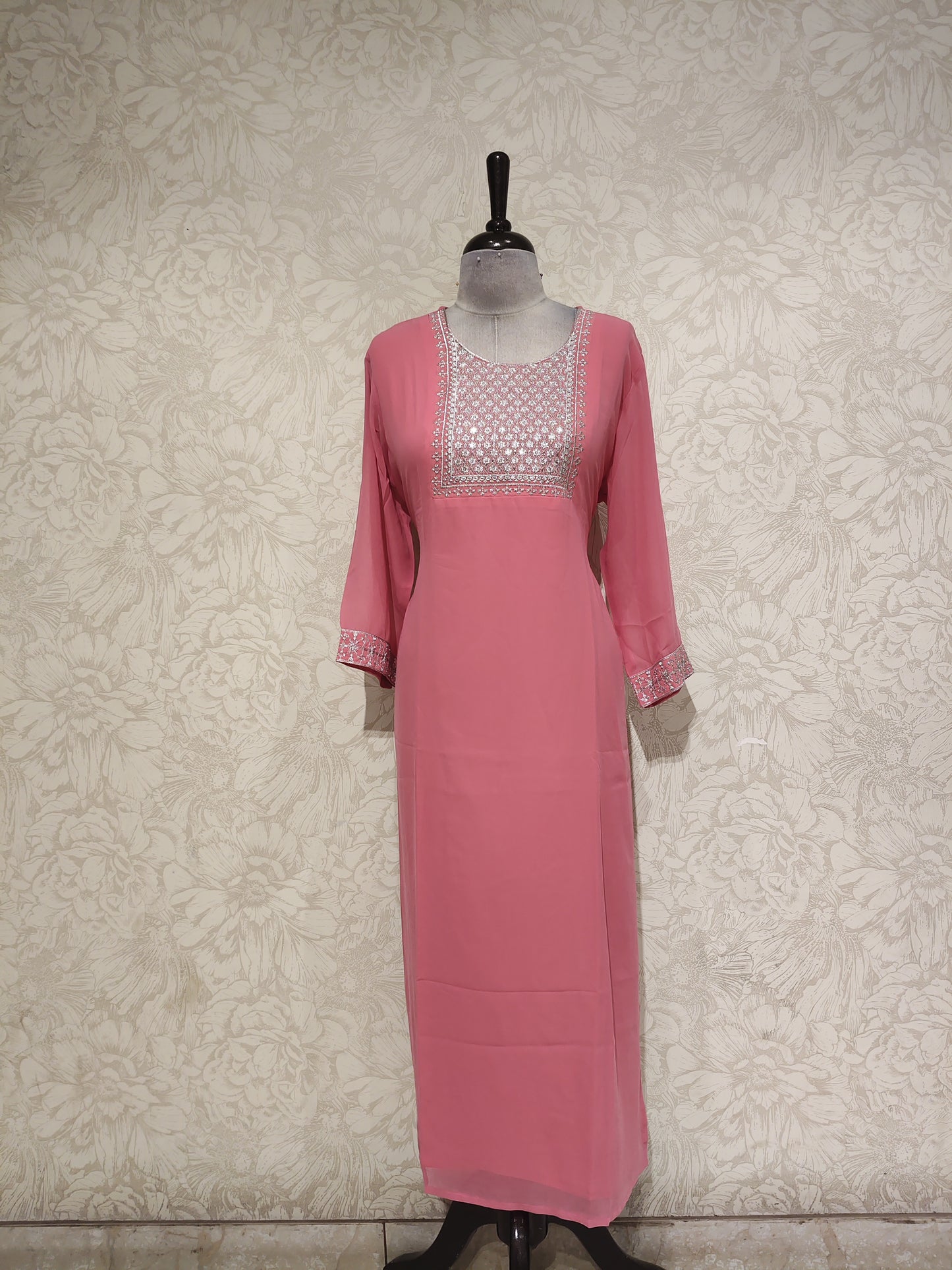 OFFER SALES TOP ONLY COLLECTIONS  - IHA 27845