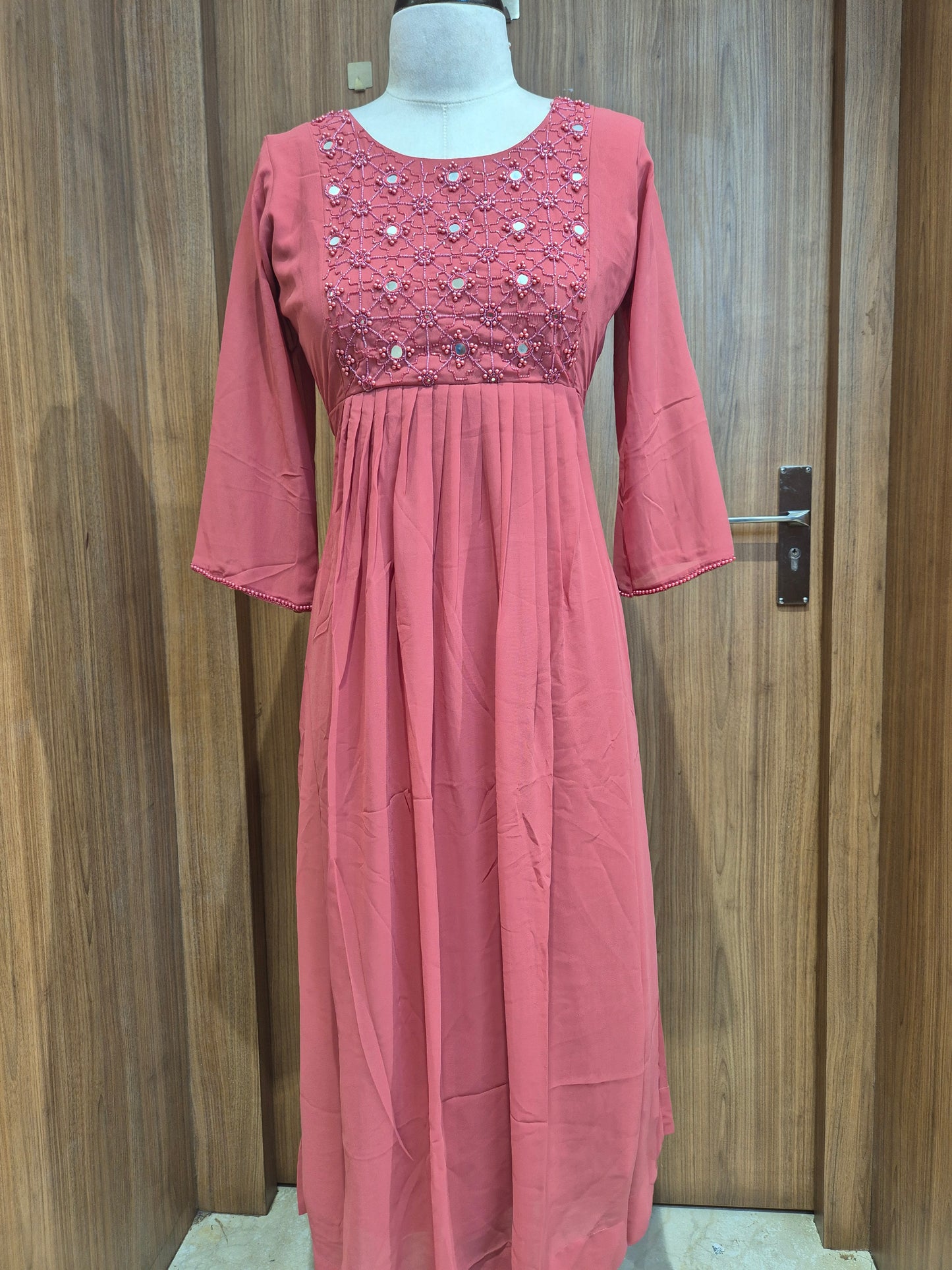 OFFER SALES TOPS COLLECTIONS - IHA 26796