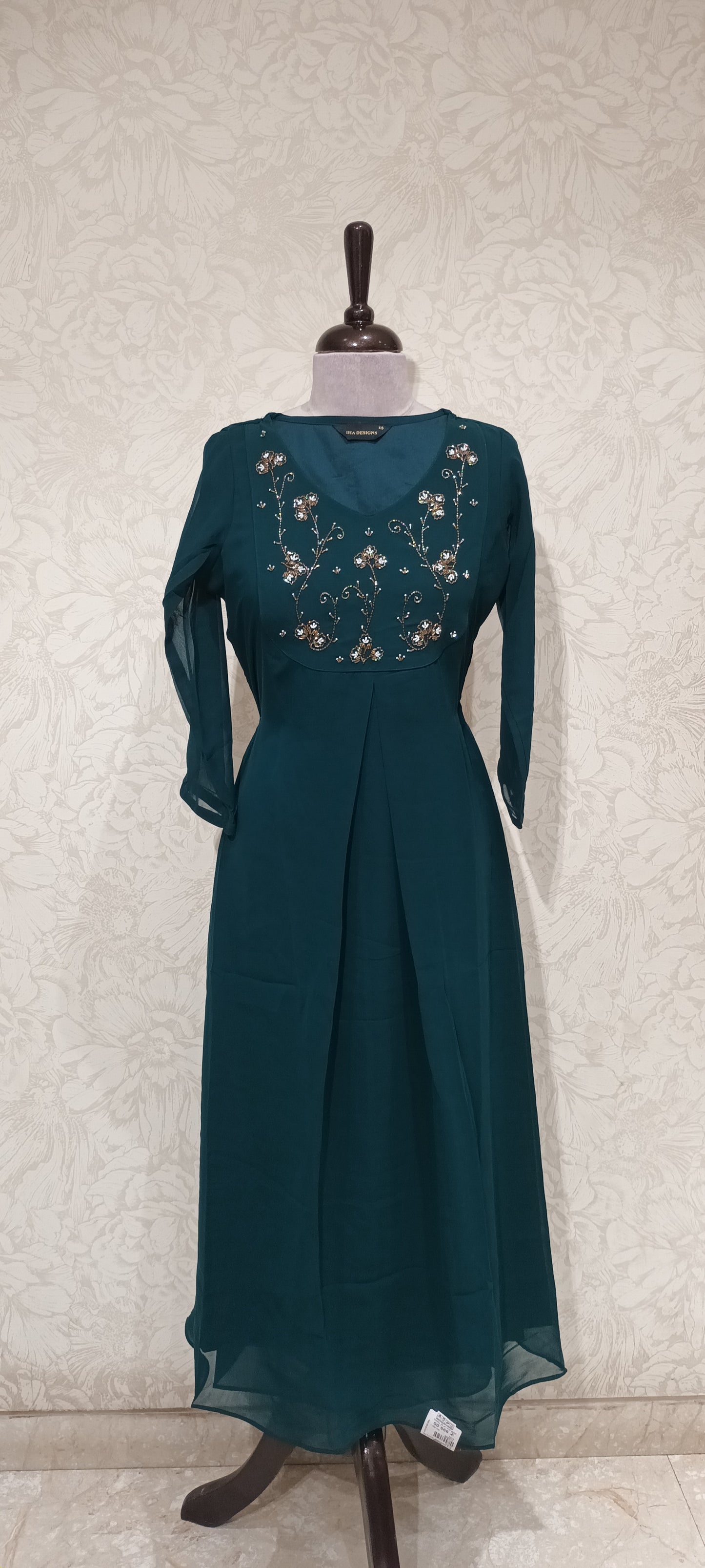 OFFER SALES TOPS COLLECTIONS - IHA 27110