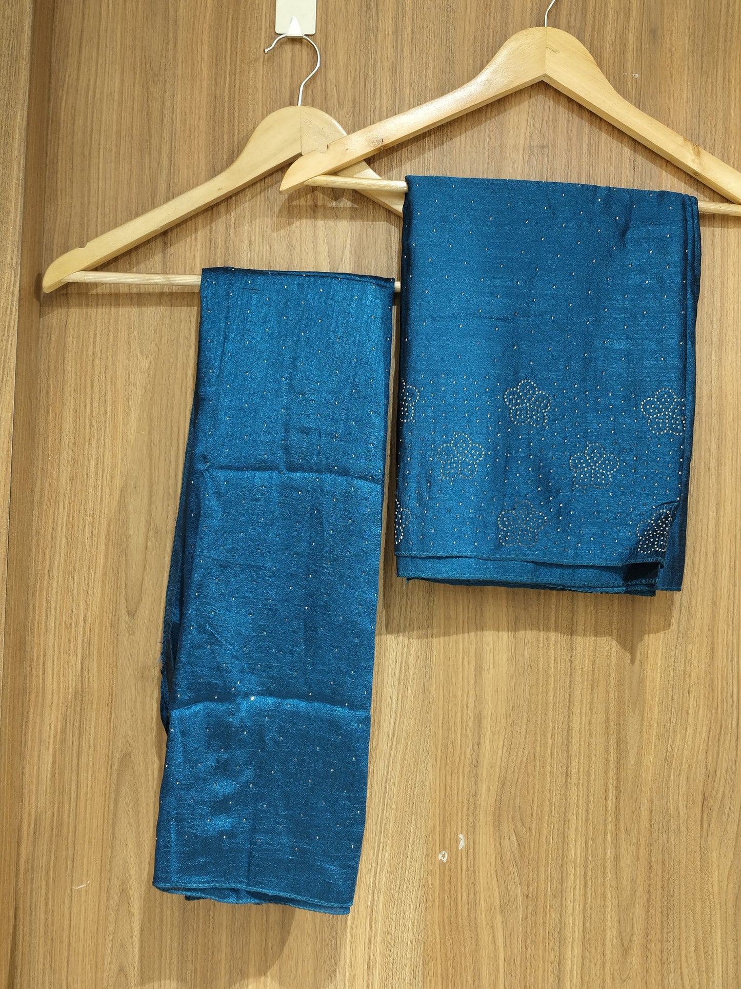 OFFER SALES UNSTITCHED SALWAR  - IHA 27602