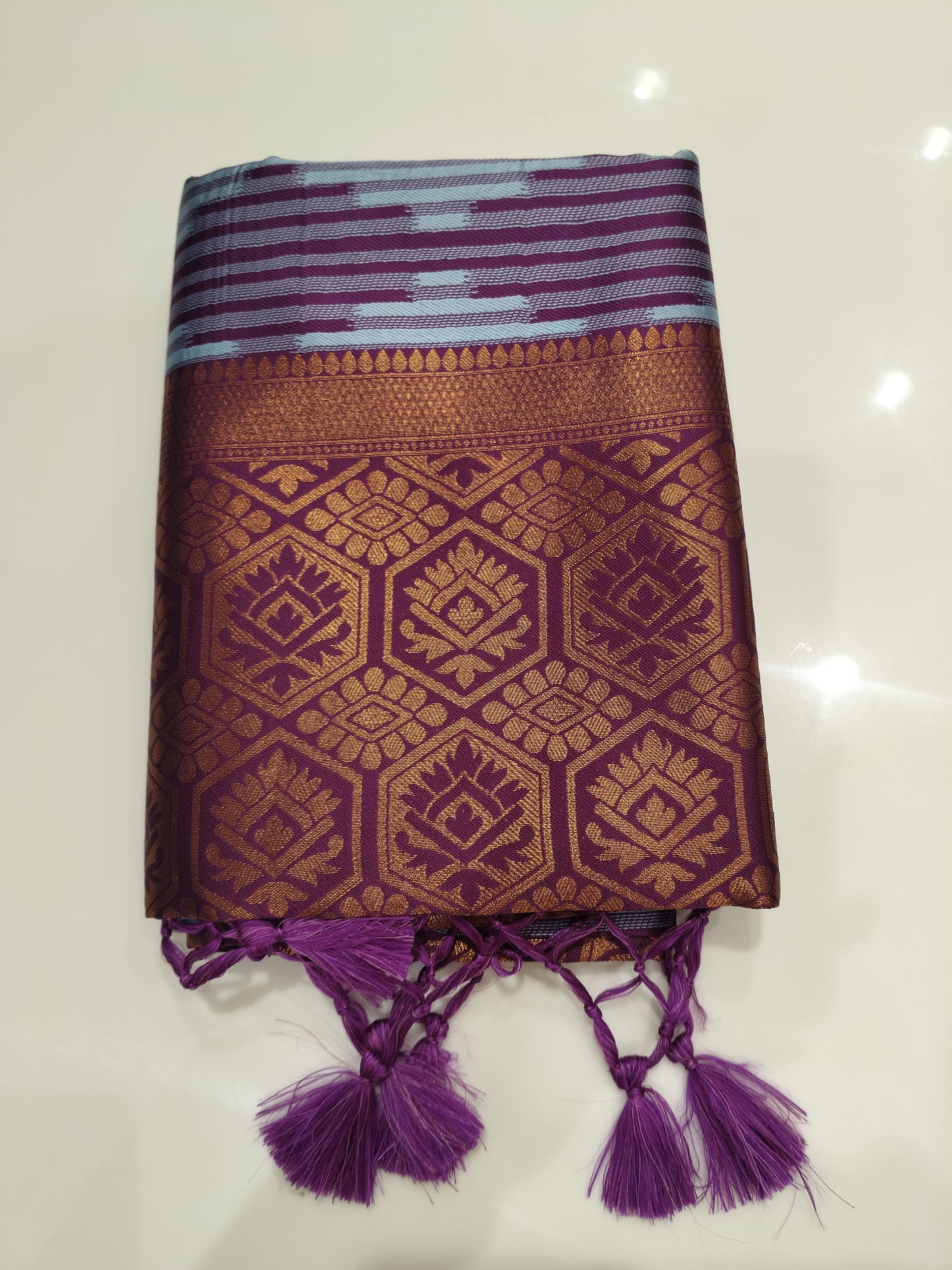 OFFER SALES SAREES - IHA 27601