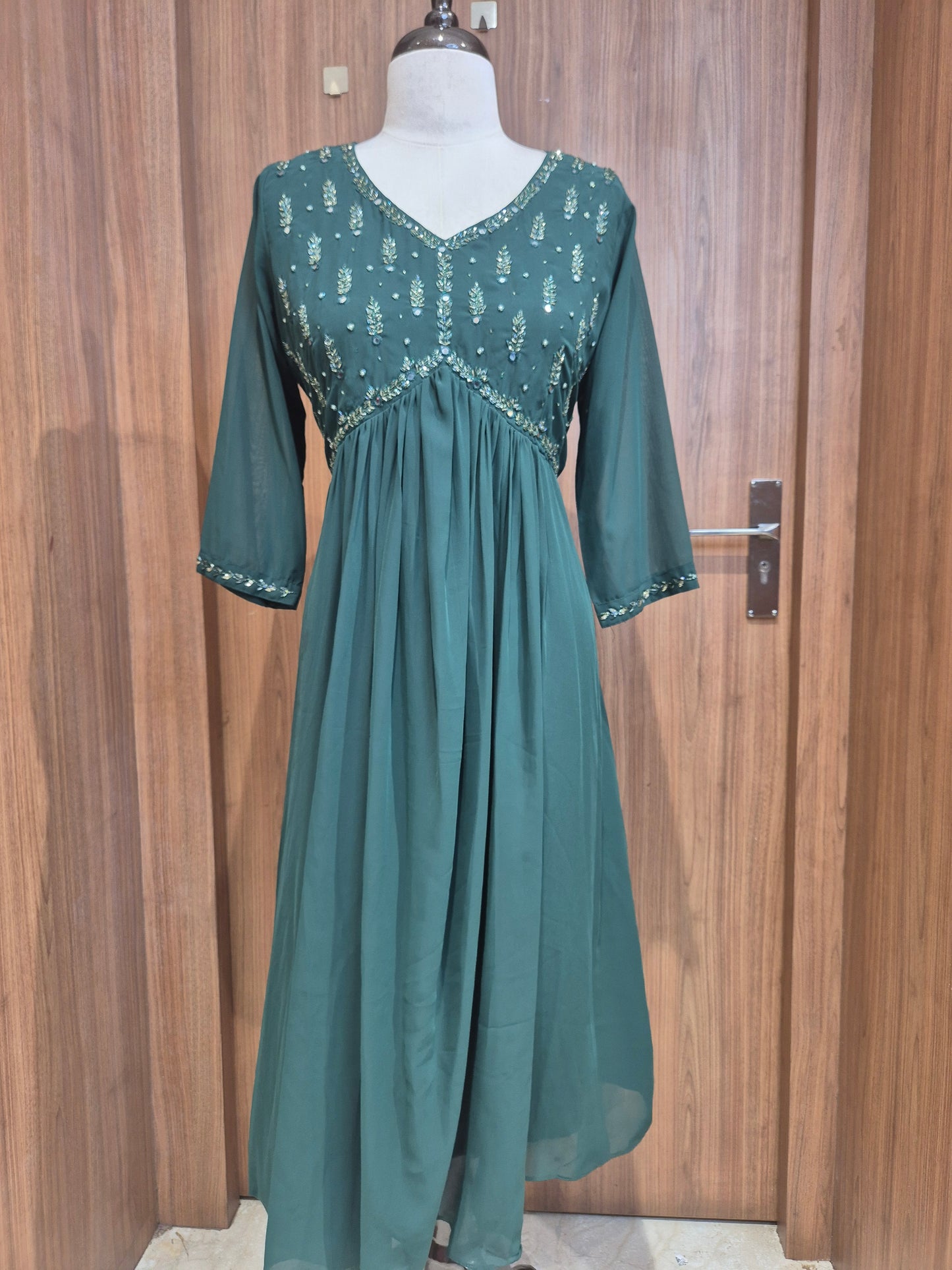 OFFER SALES TOPS COLLECTIONS - IHA 26796
