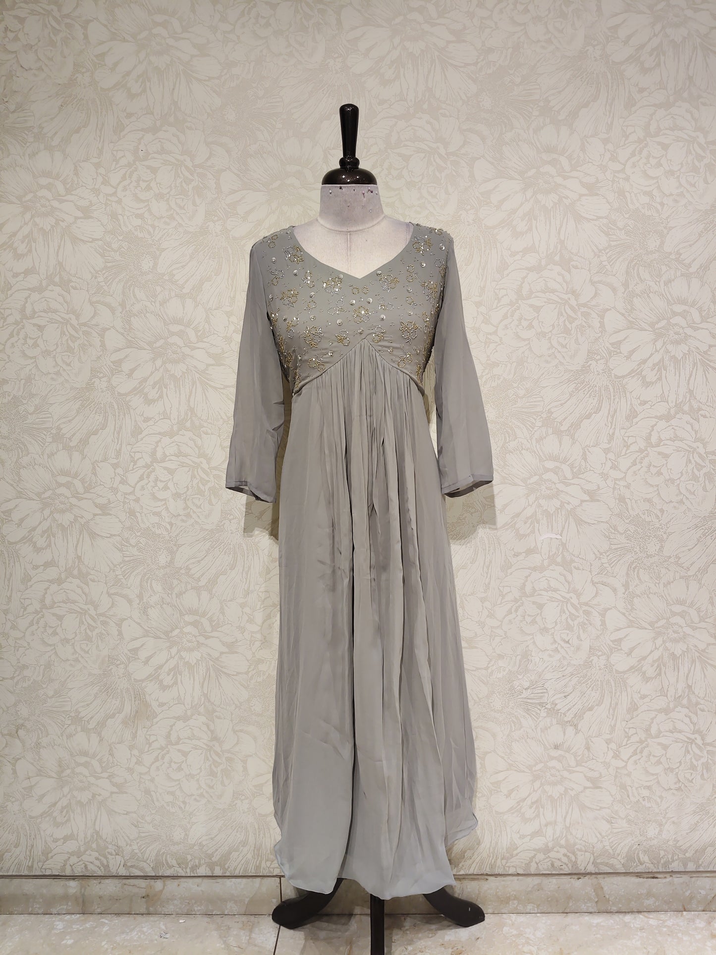 OFFER SALES TOP ONLY COLLECTIONS  - IHA 27845