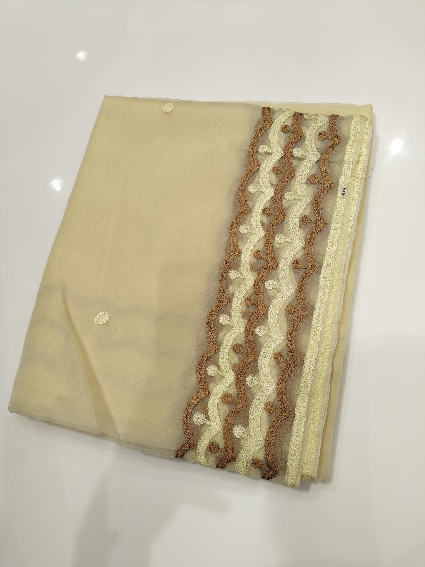 OFFER SALES SAREES - IHA 27601