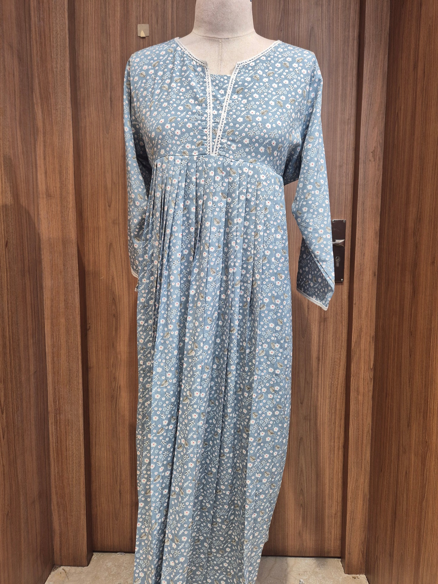 OFFER SALES TOPS COLLECTIONS - IHA 26796