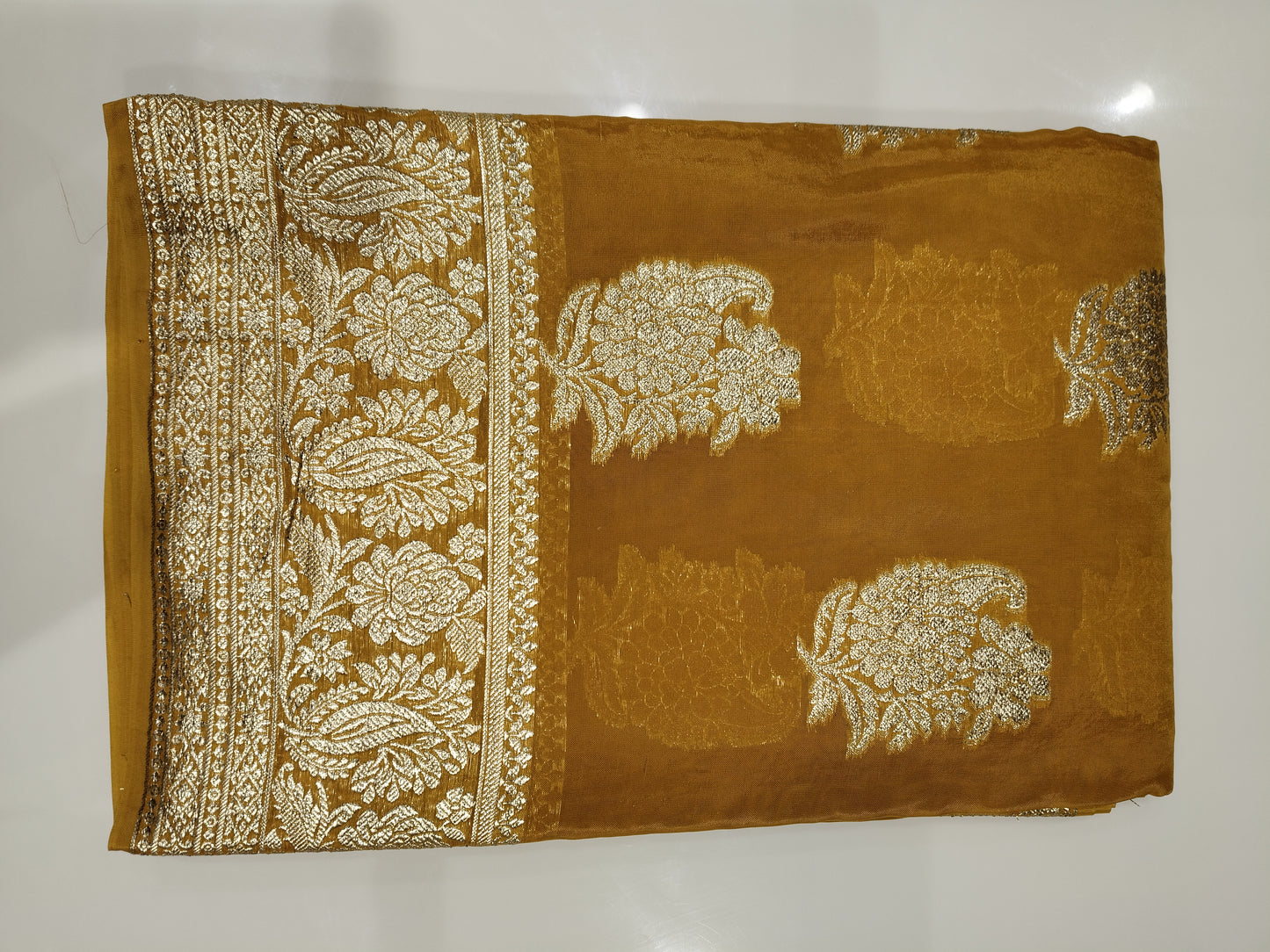 OFFER SALES SAREES - IHA 27667