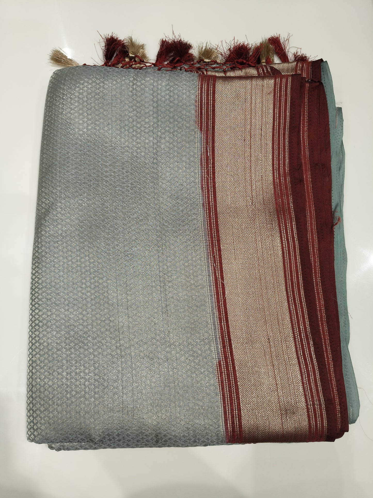 OFFER SALES SAREES - IHA 27667