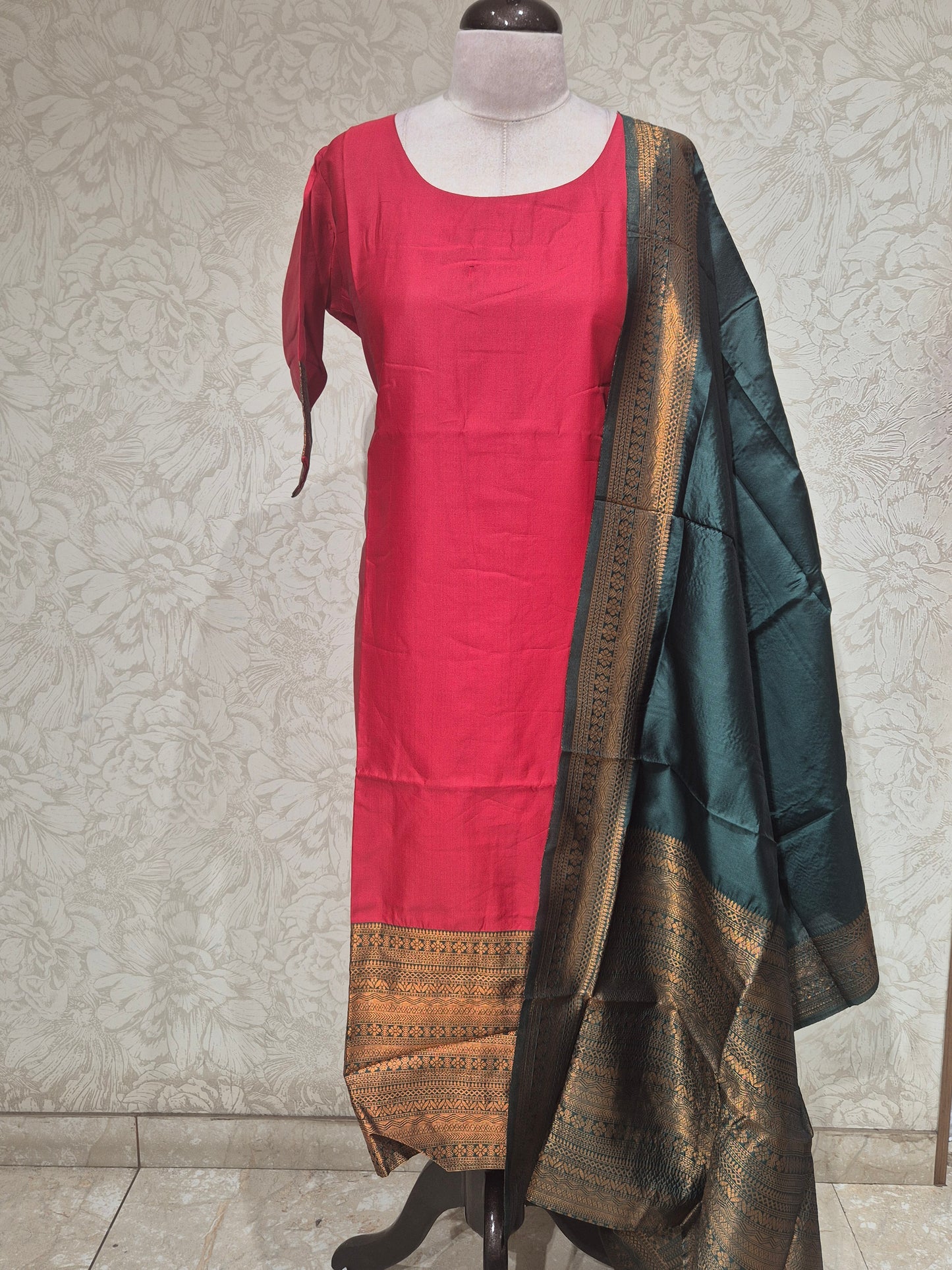 OFFER SALES TOPS COLLECTIONS - IHA 26847