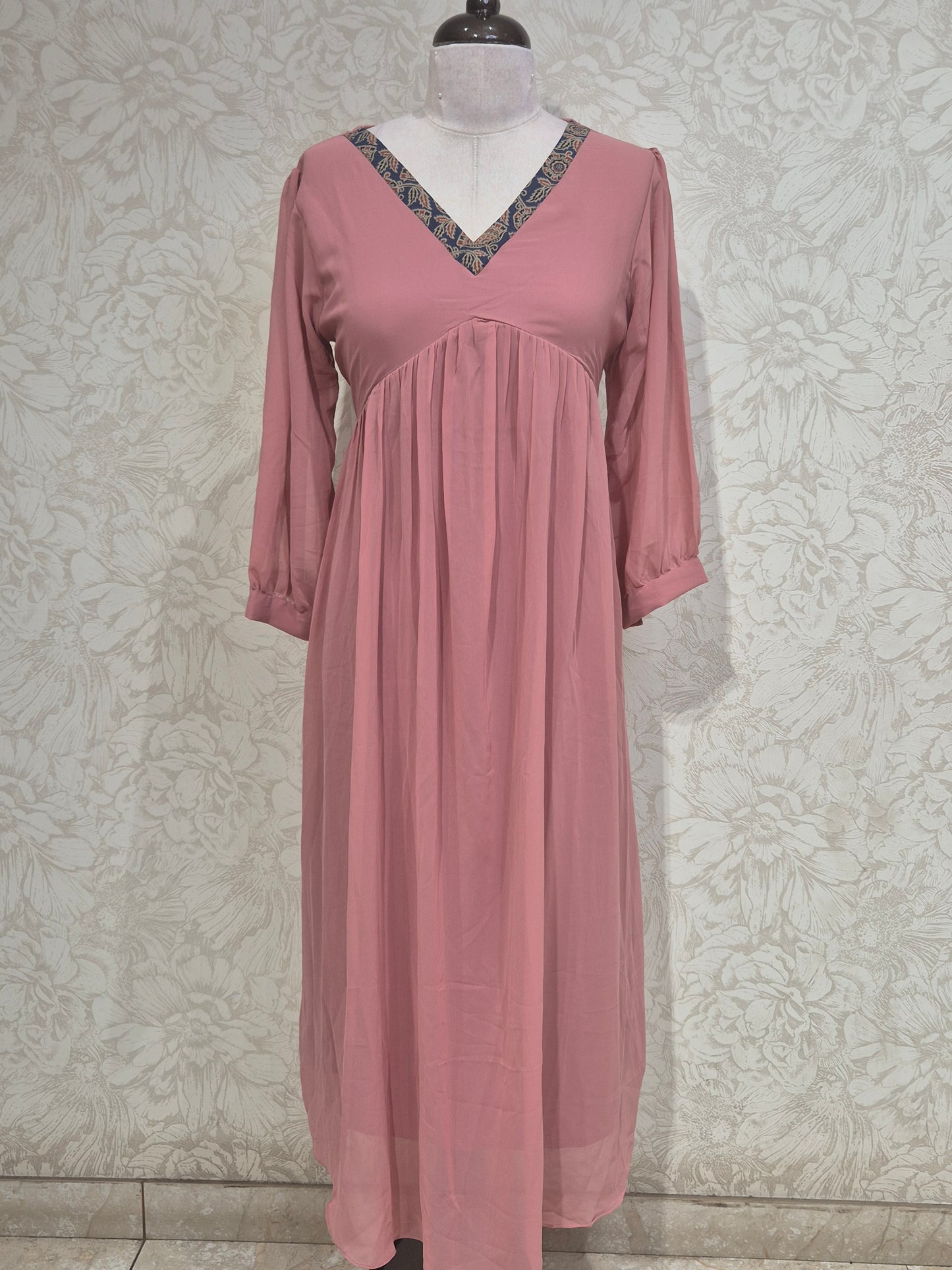 OFFER SALES TOPS COLLECTIONS - IHA 26842