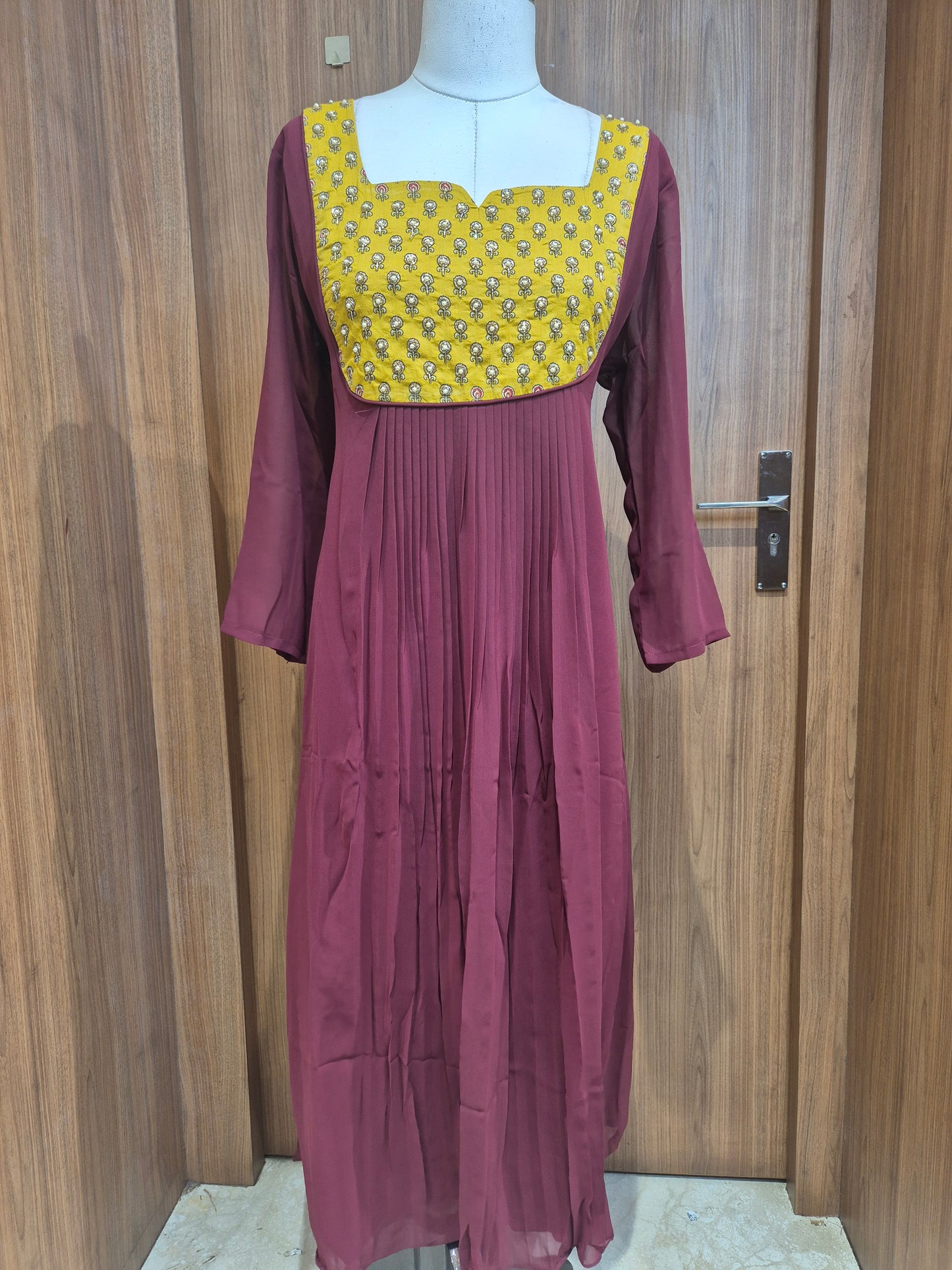 OFFER SALES TOPS COLLECTIONS - IHA 26796