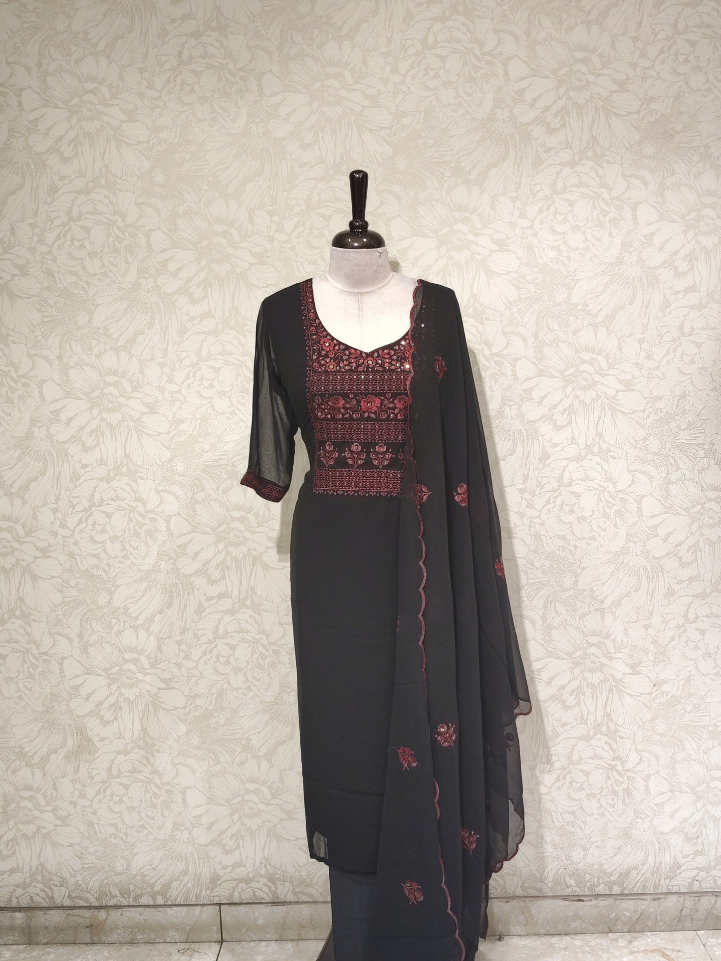 OFFER SALES TOP AND BOTTOM - IHA 27511