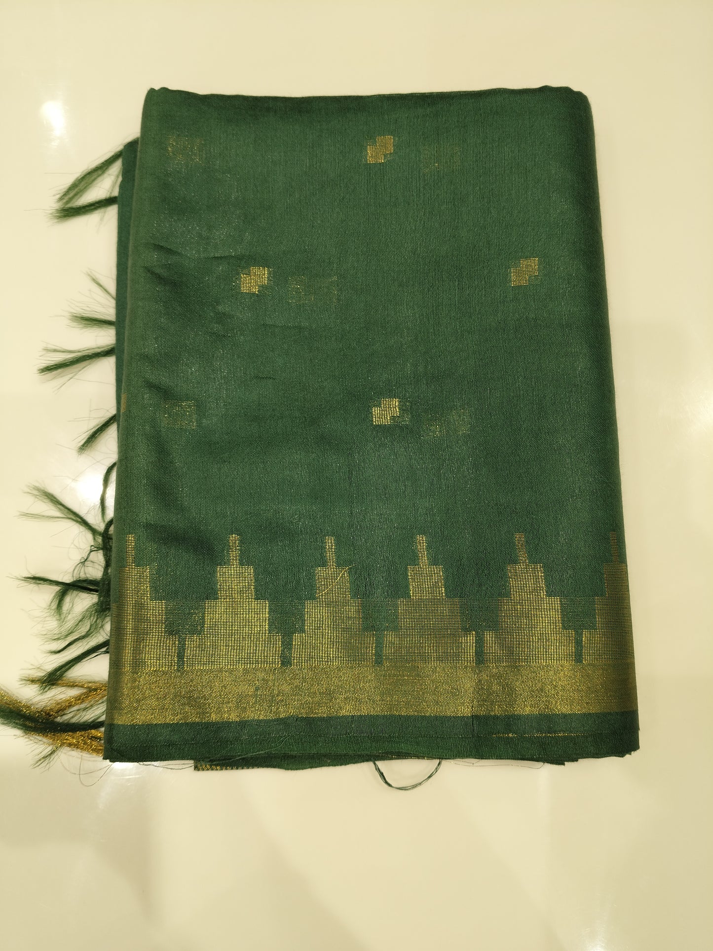 OFFER SALES SAREES - IHA 27667