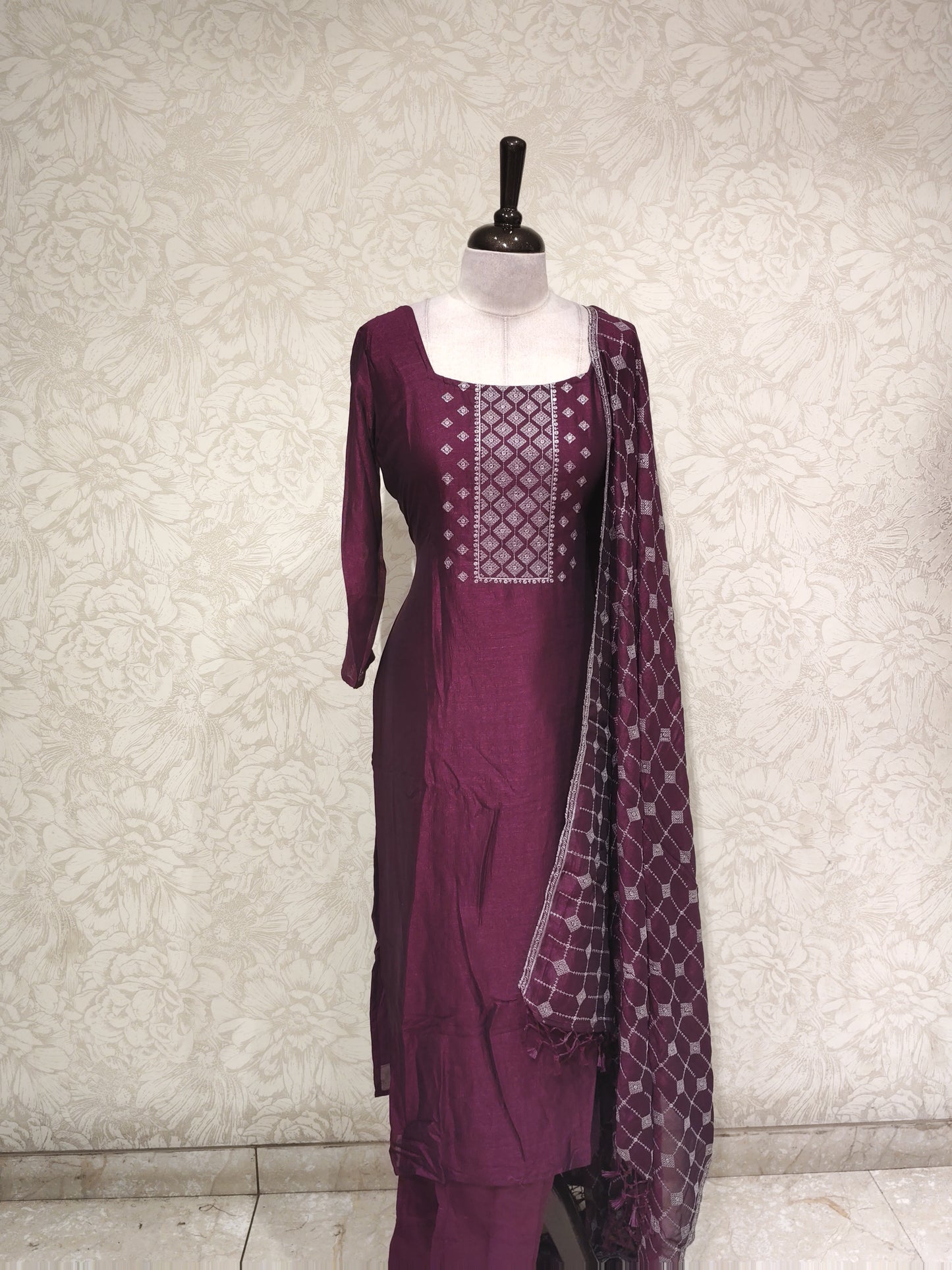 OFFER SALES TOP AND BOTTOM - IHA 27511