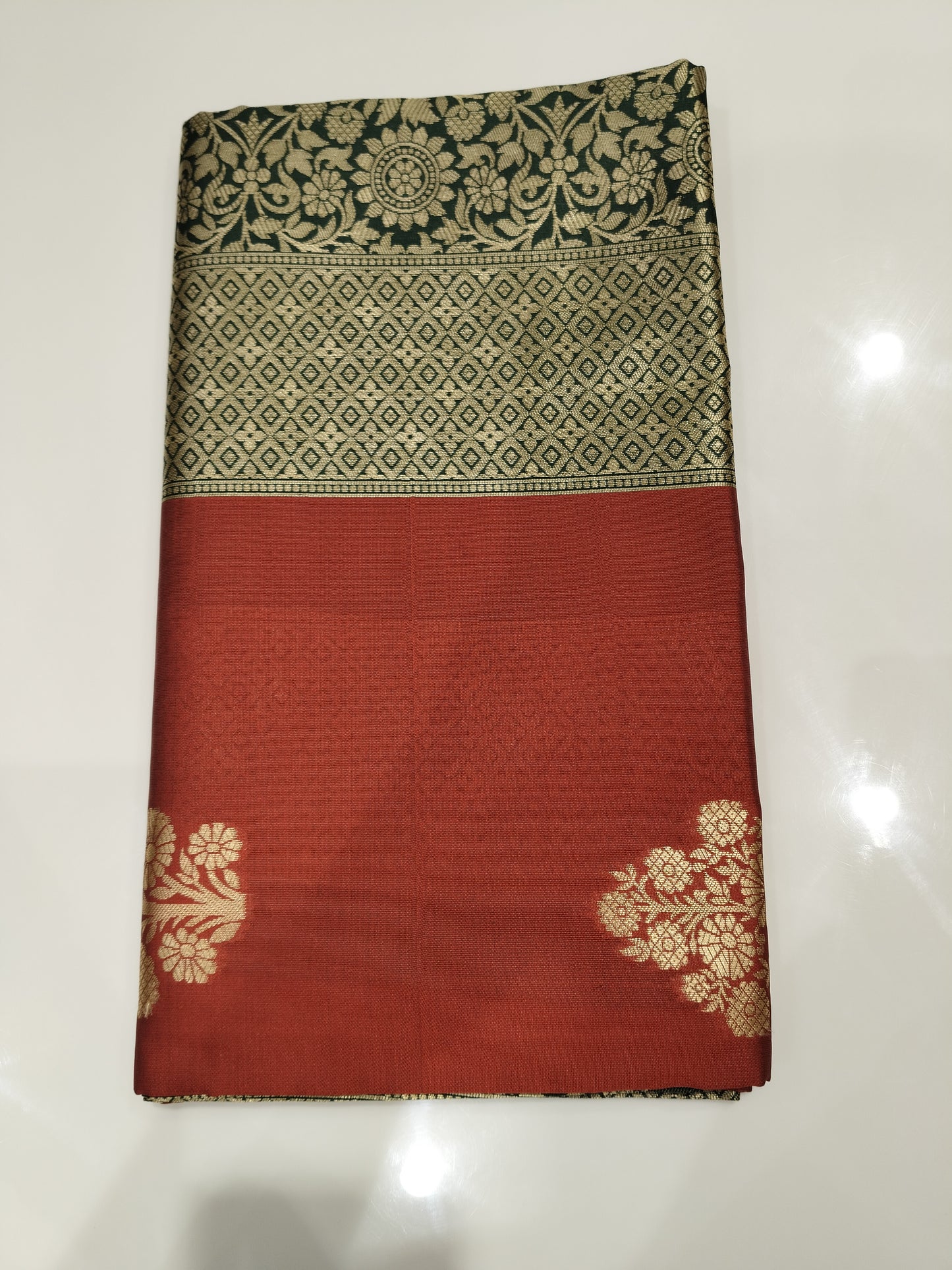 OFFER SALES SAREES - IHA 27601