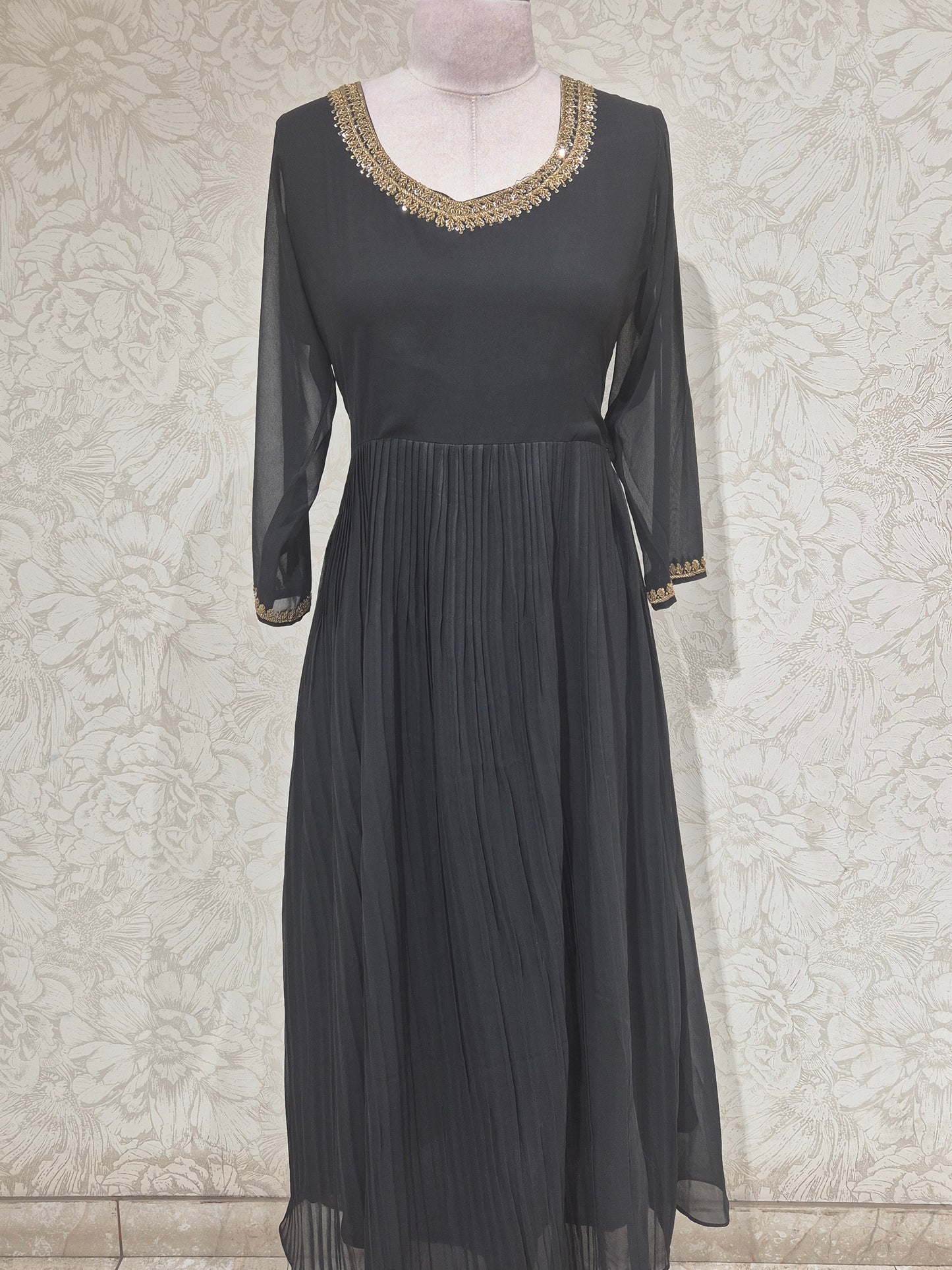 OFFER SALES TOPS COLLECTIONS - IHA 26847
