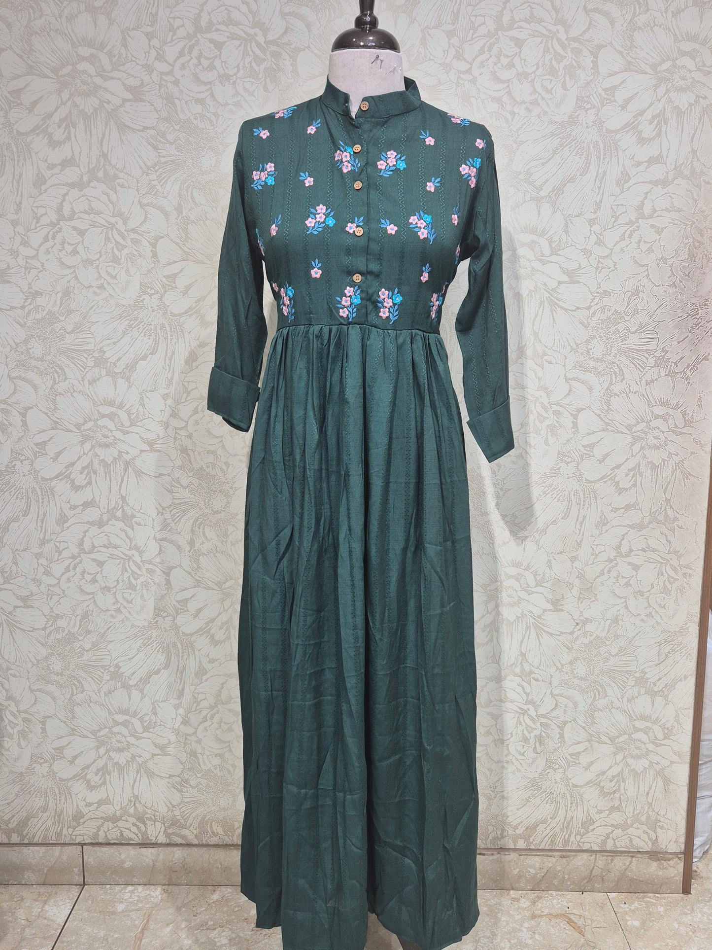 OFFER SALES TOPS COLLECTIONS - IHA 26847
