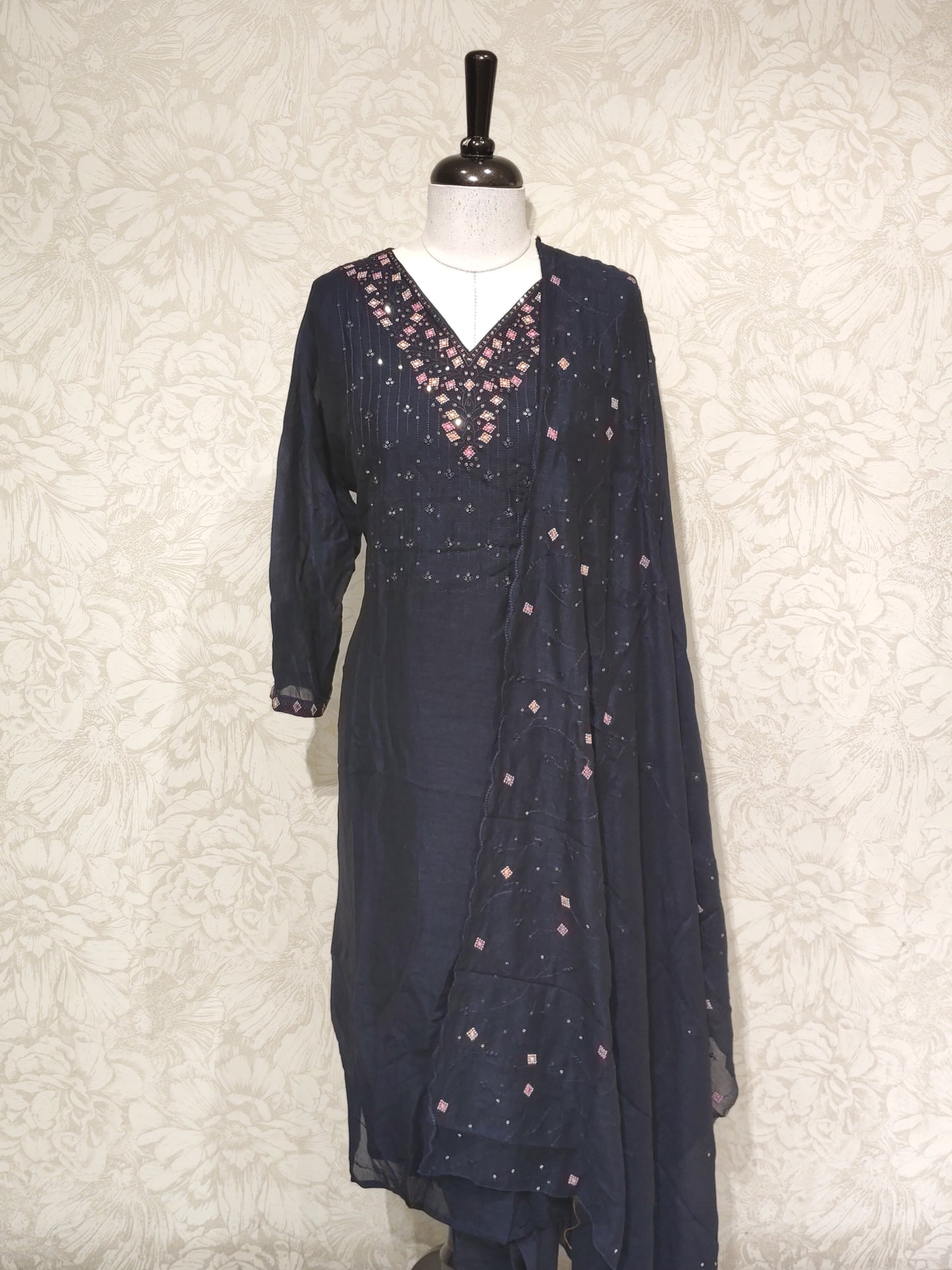 OFFER SALES TOP AND BOTTOM - IHA 27508