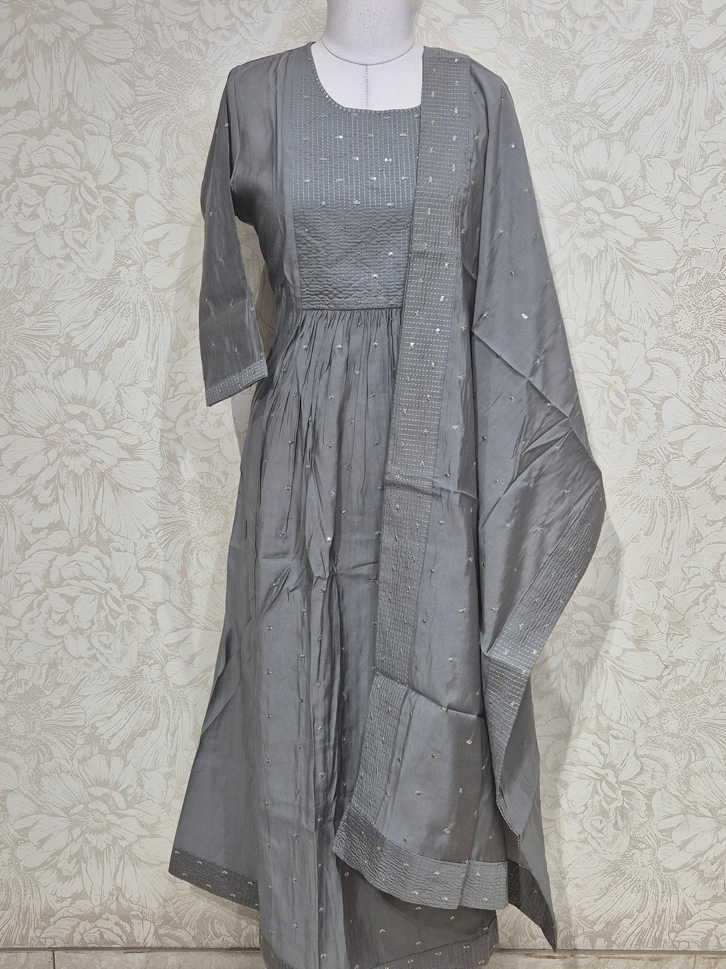 OFFER SALES TOPS COLLECTIONS - IHA 26847