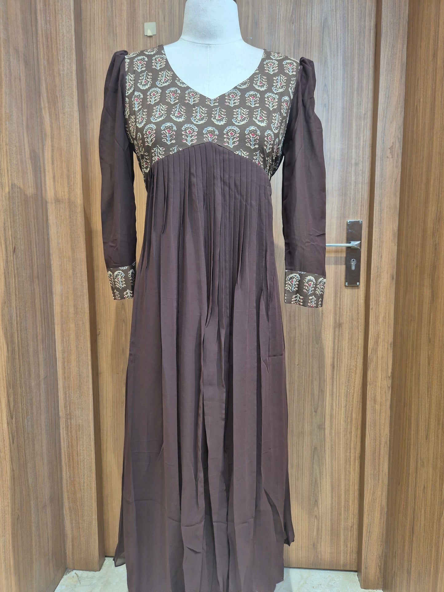 OFFER SALES TOPS COLLECTIONS - IHA 26796