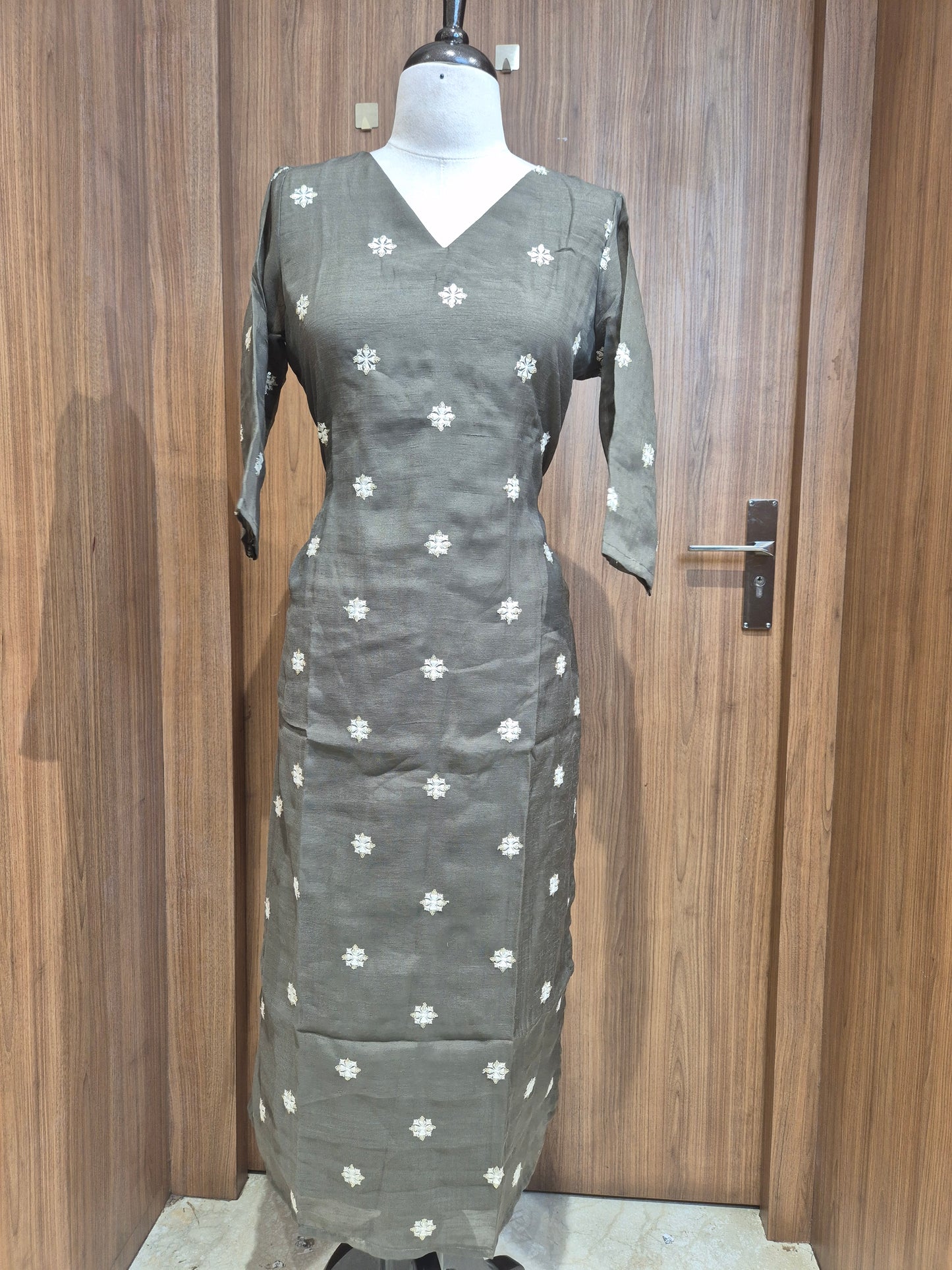 OFFER SALES TOPS COLLECTIONS - IHA 26796