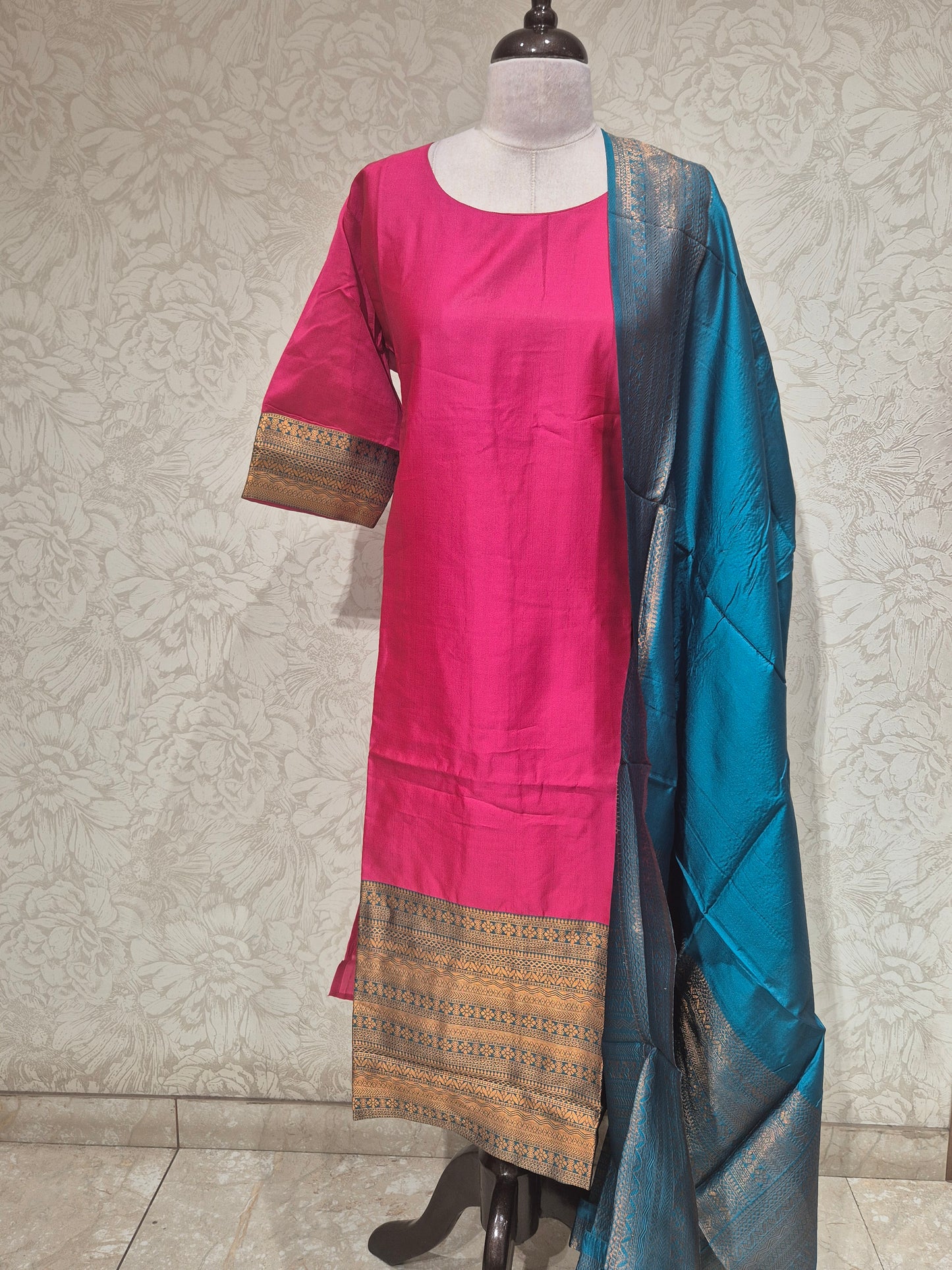 OFFER SALES TOPS COLLECTIONS - IHA 26847
