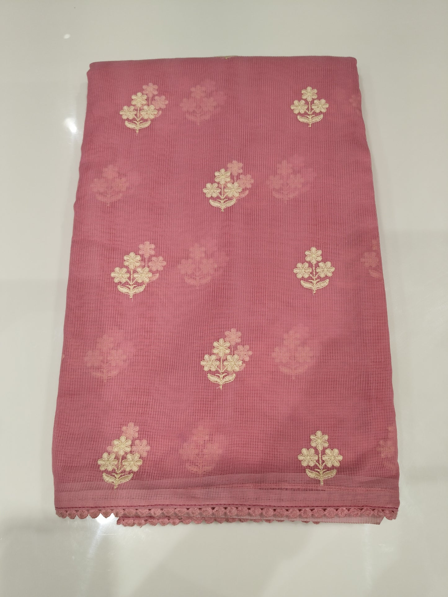 OFFER SALES SAREES - IHA 27601