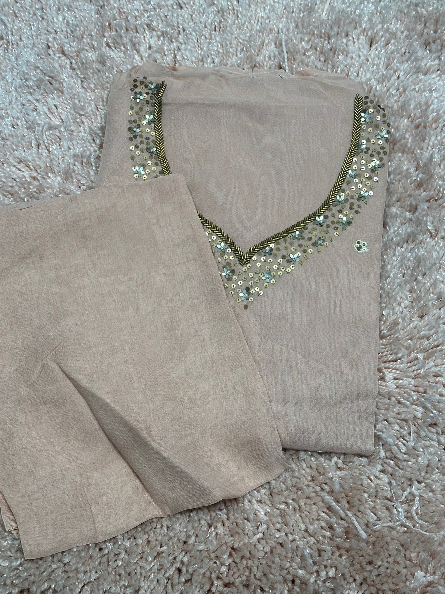 OFFER SALES UNSTITCHED SALWAR SUITS -  IHA 34585