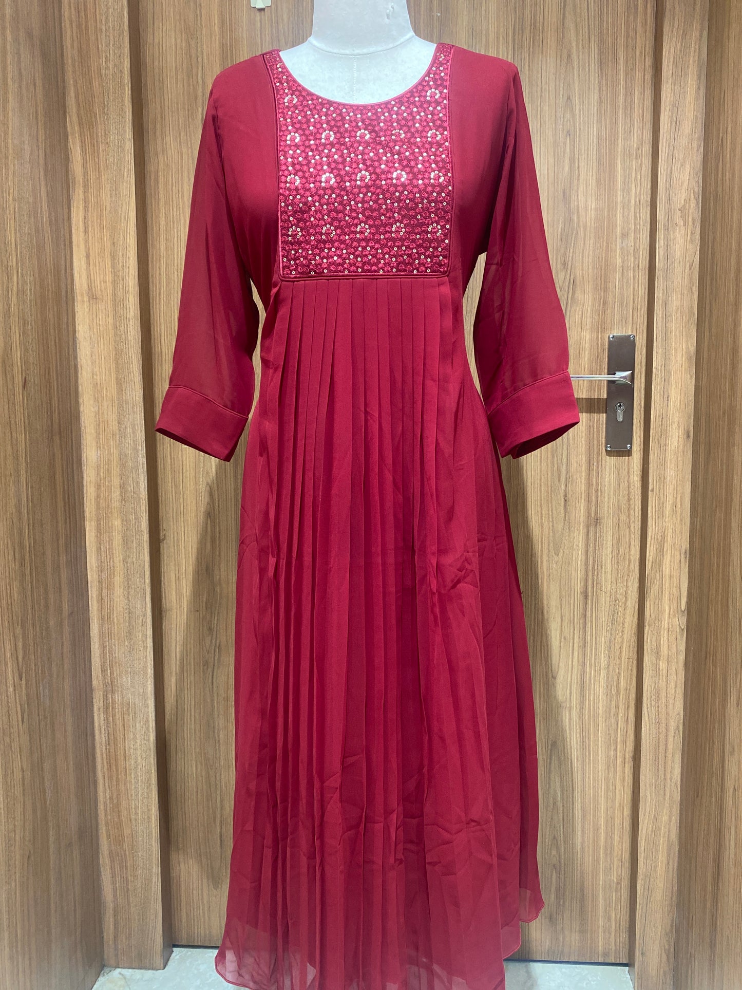 OFFER SALES TOPS COLLECTIONS - IHA 26995