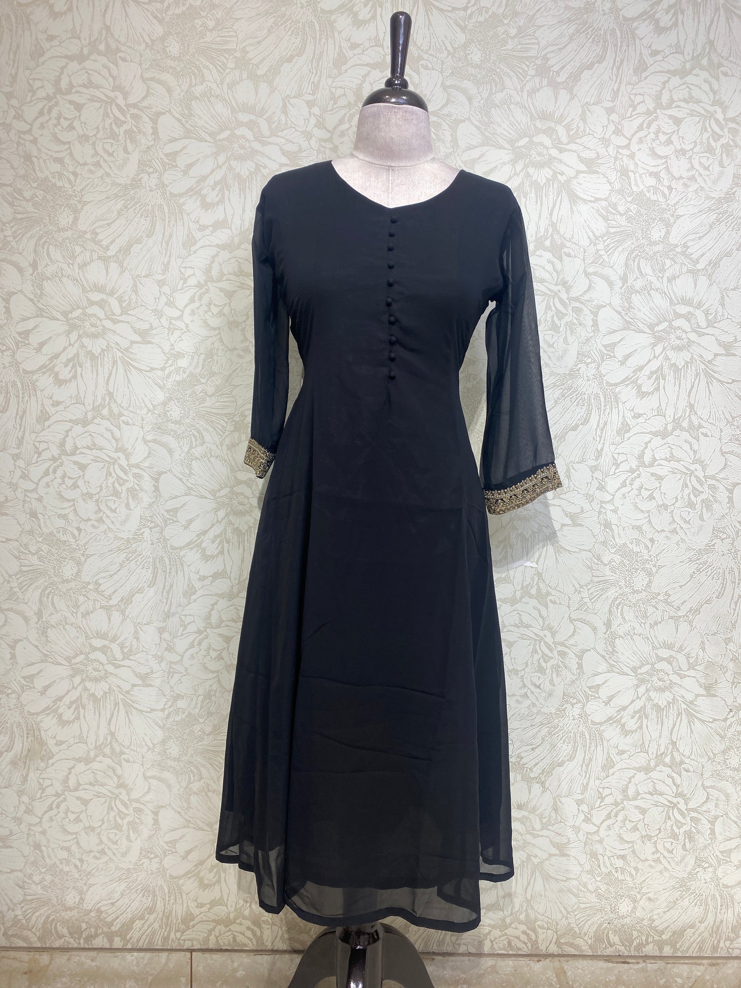 OFFER SALES TOPS COLLECTIONS - IHA 26917