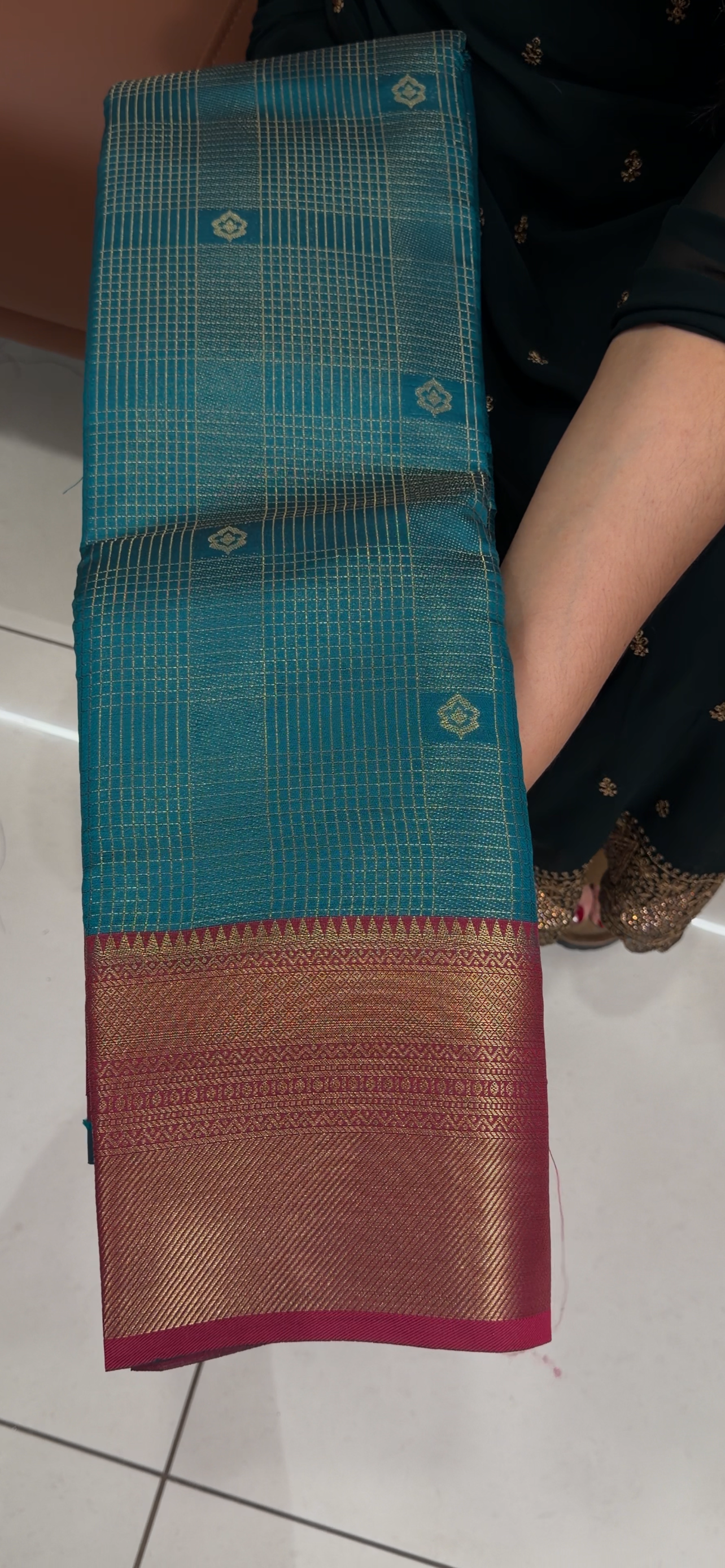 SEMI BROCADE SAREES - IHA 33605