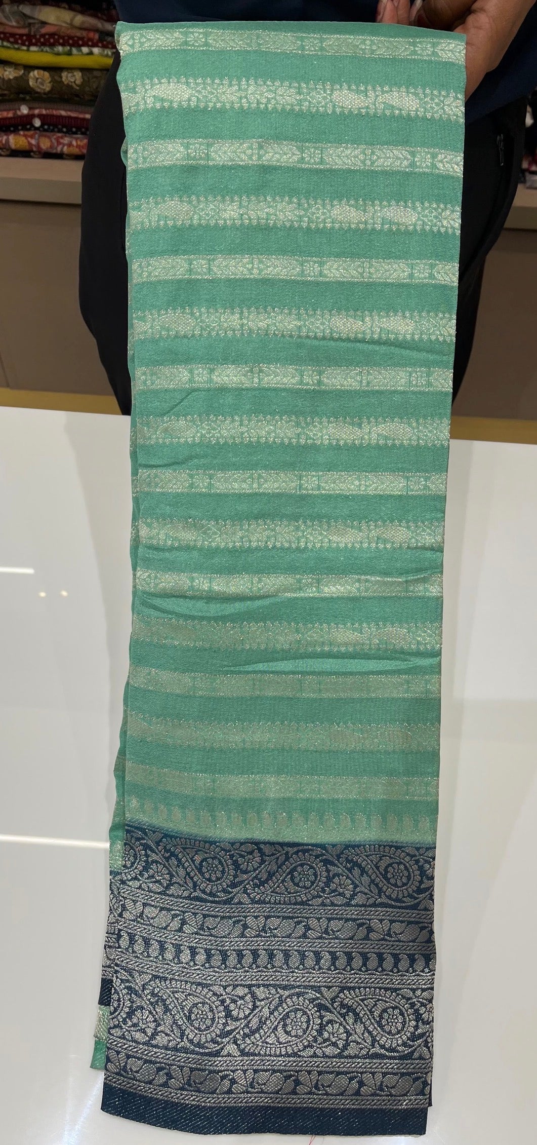 OFFER SALES  SAREES - IHA 35937