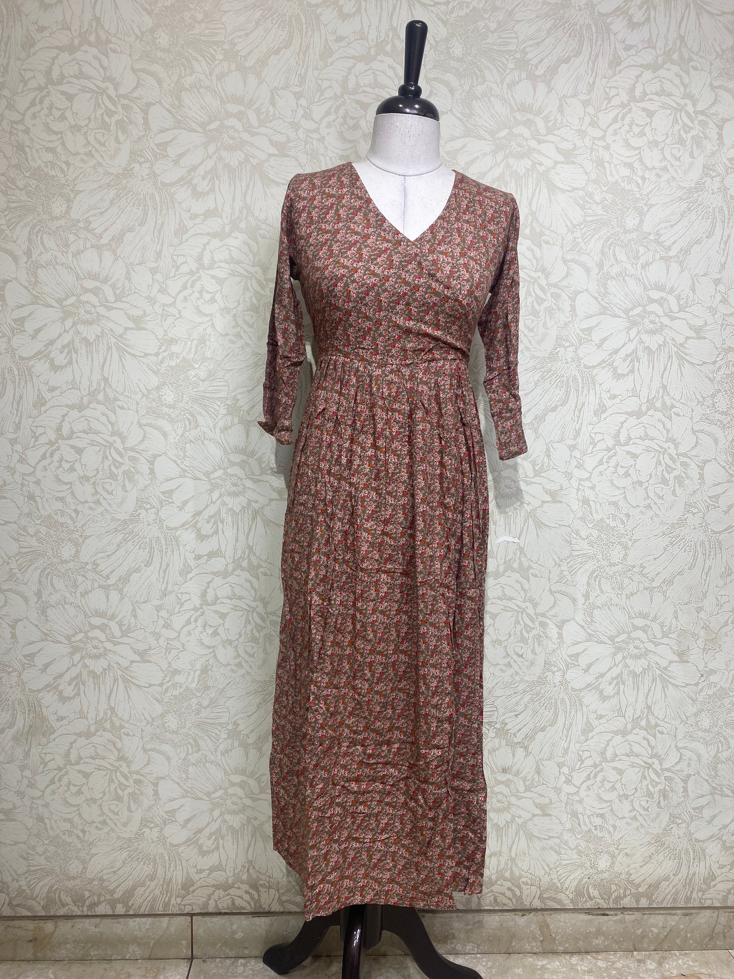 OFFER SALES TOPS COLLECTIONS - IHA 26927