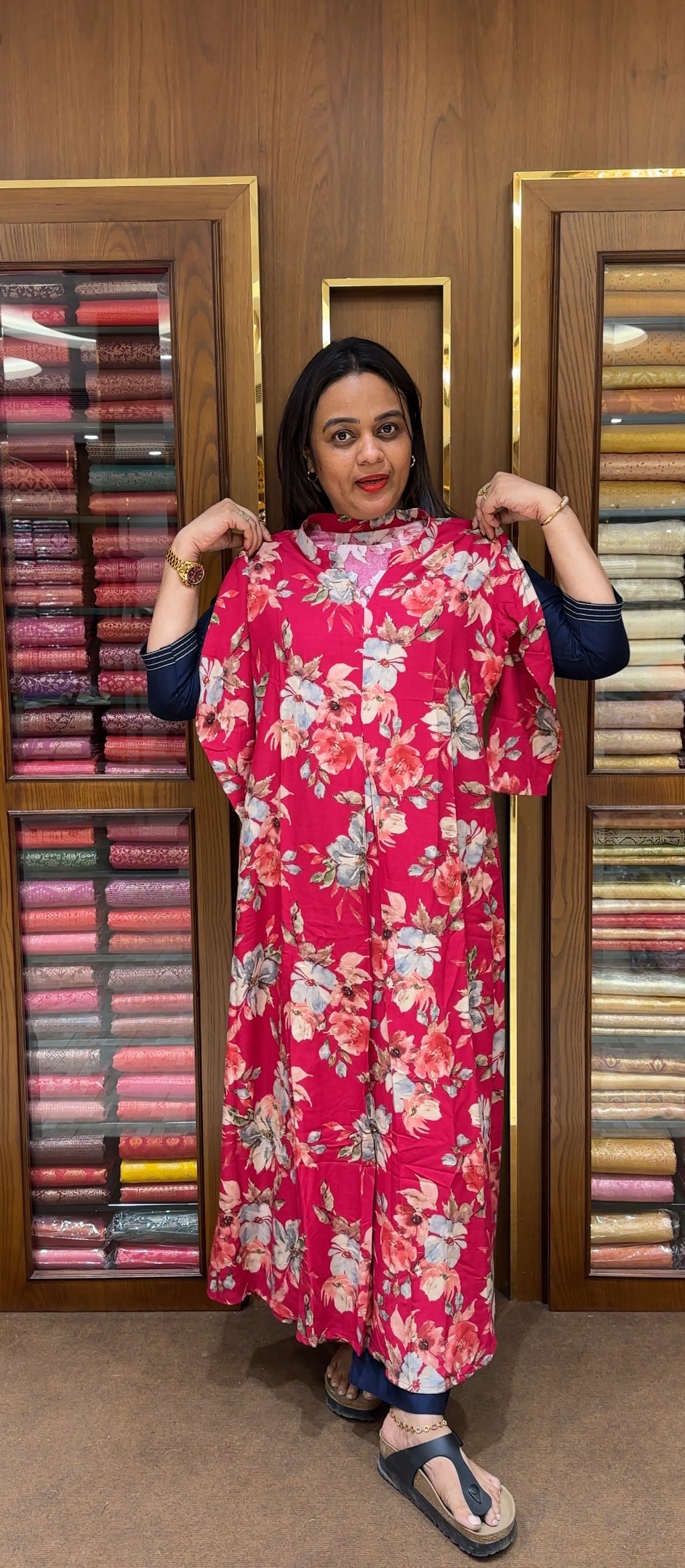 IHA'S IN-HOUSE PRINTED ALINE TOPS - IHA 22372