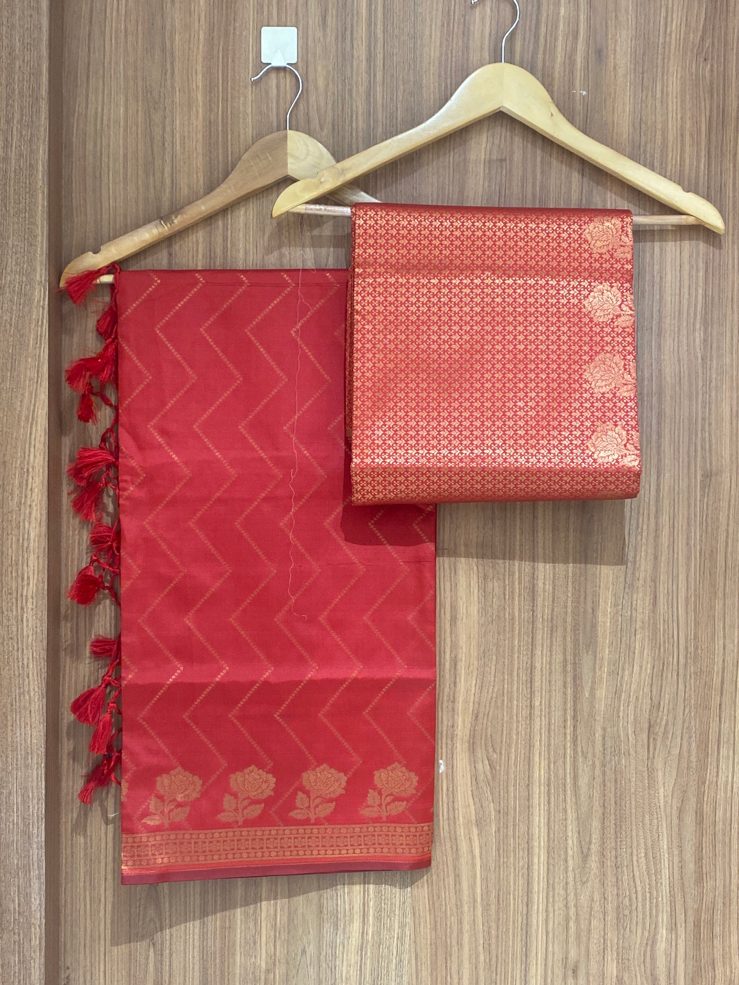OFFER SALES UNSTITCHED SALWAR SUITS - IHA 26991