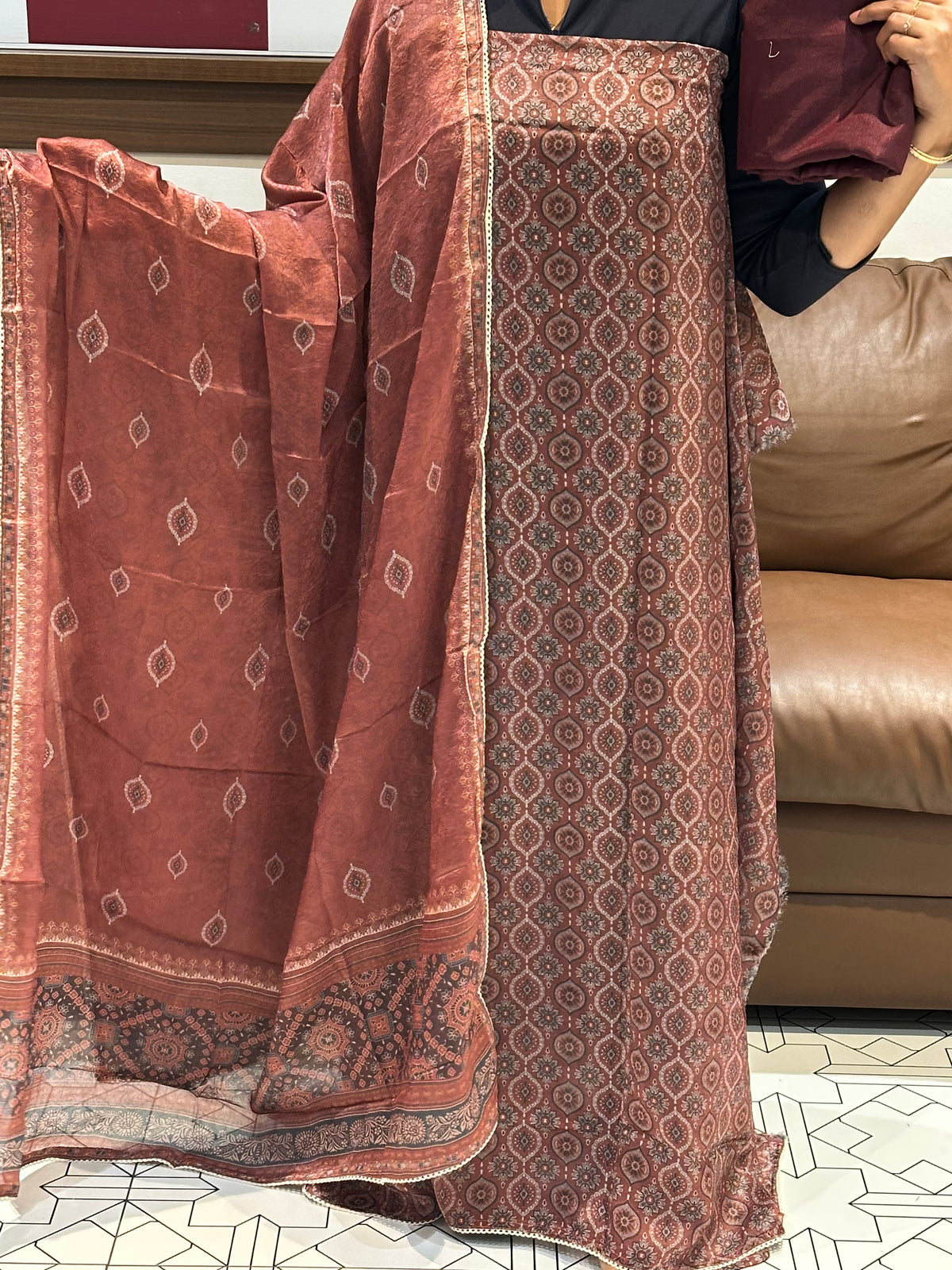 OFFER SALES UNSTITCHED SALWAR SUITS - IHA 35834