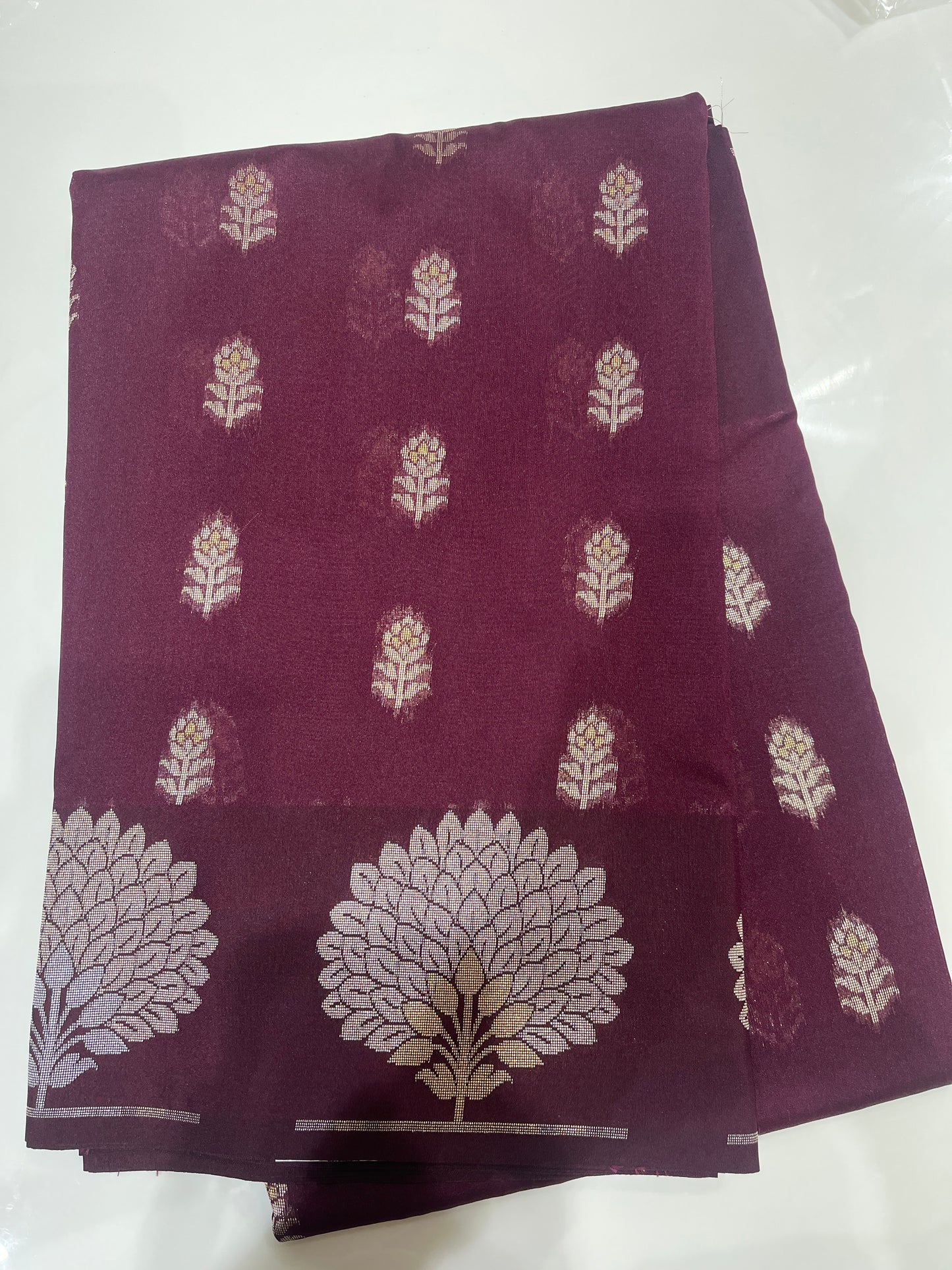 OFFER SALES SAREES -  IHA 34228