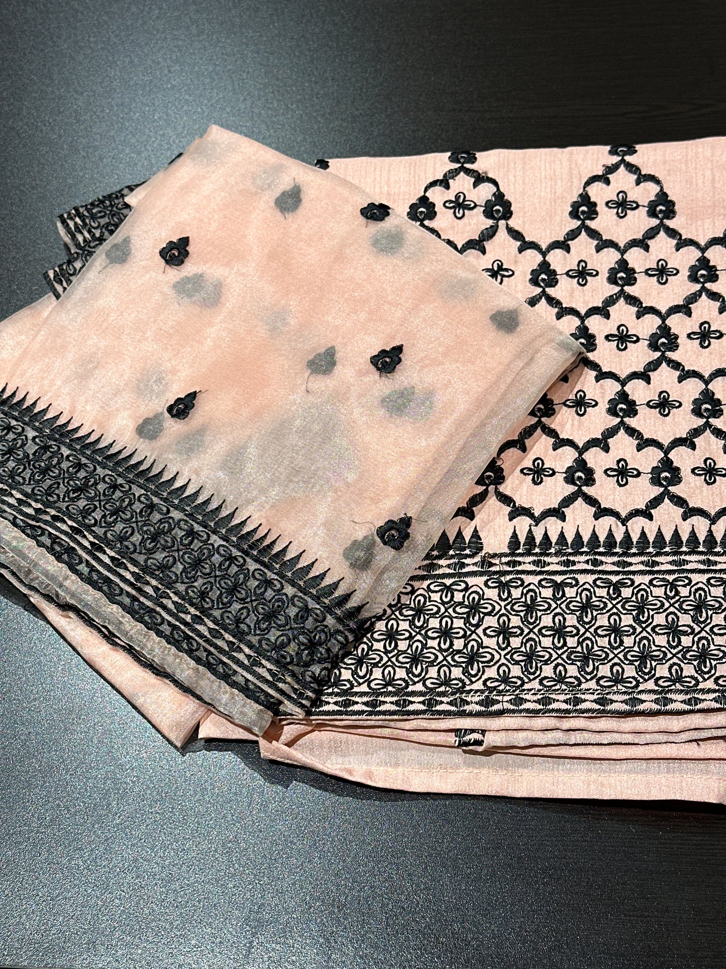 OFFER SALES UNSTITCHED SALWAR SUITS -  IHA 34223